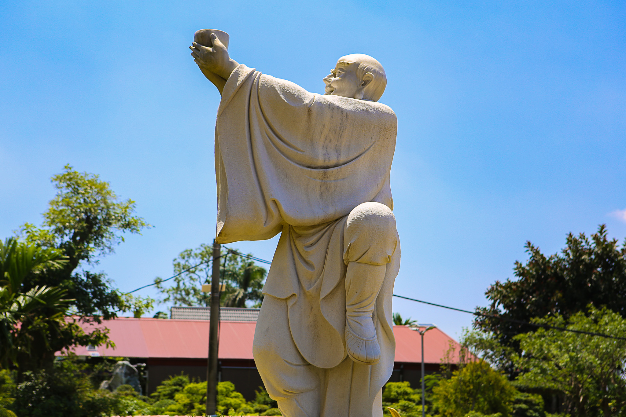 Chi&ecirc;m ngưỡng ng&ocirc;i ch&ugrave;a d&aacute;t v&agrave;ng độc đ&aacute;o ở Hưng Y&ecirc;n- Ảnh 18.