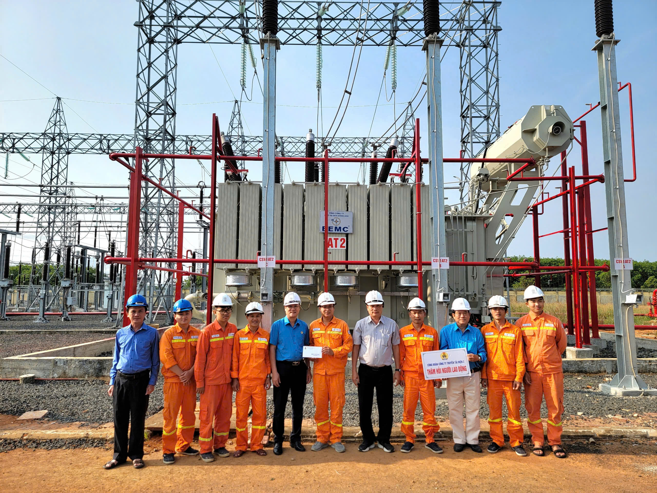 C&ocirc;ng đo&agrave;n EVNNPT: Đồng h&agrave;nh c&ugrave;ng người lao động, đổi mới v&igrave; sự ph&aacute;t triển bền vững- Ảnh 1.
