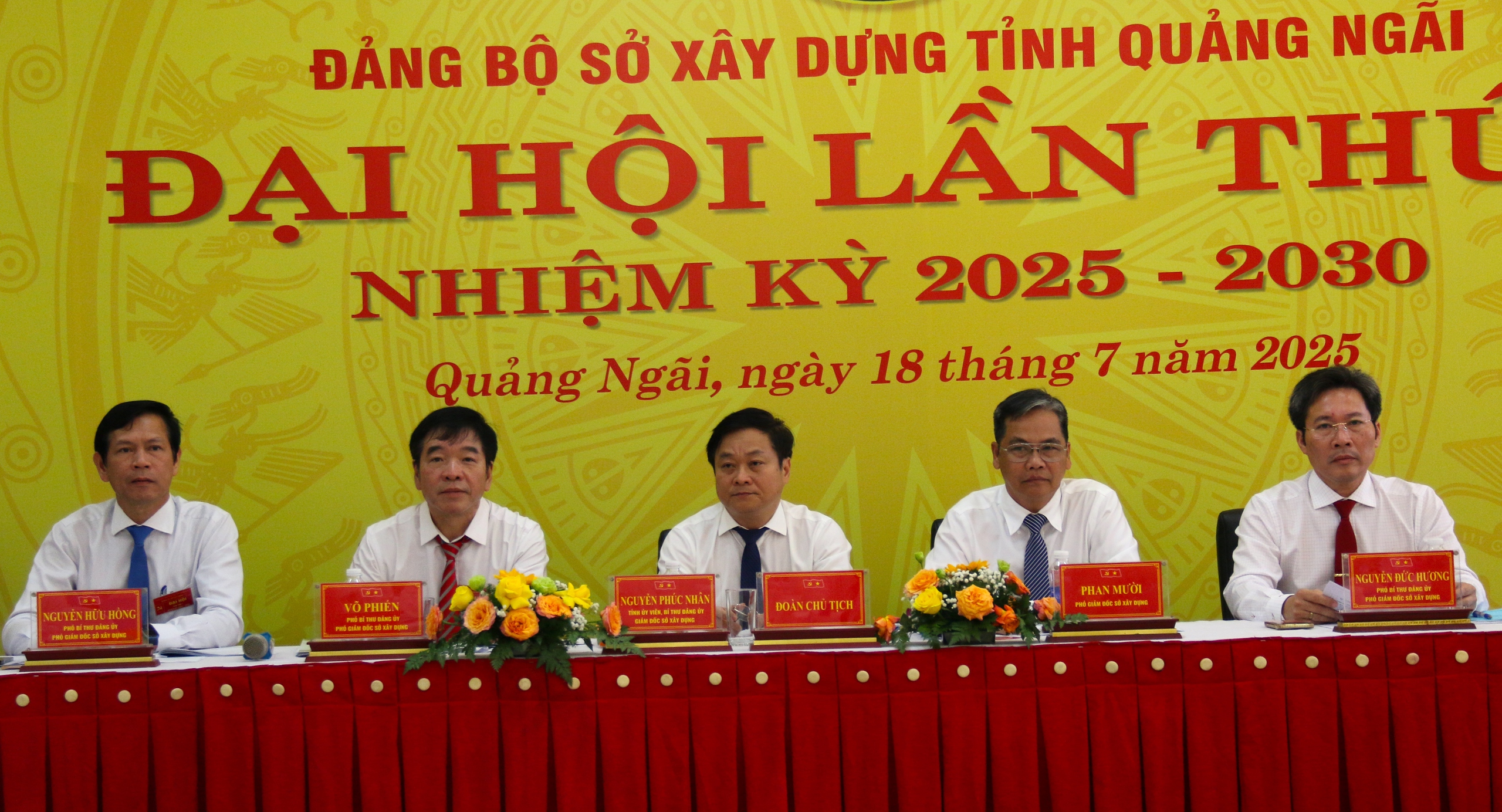 Đến năm 2030, to&agrave;n bộ d&acirc;n đ&ocirc; thị Quảng Ng&atilde;i được cấp nước sạch tập trung- Ảnh 3.