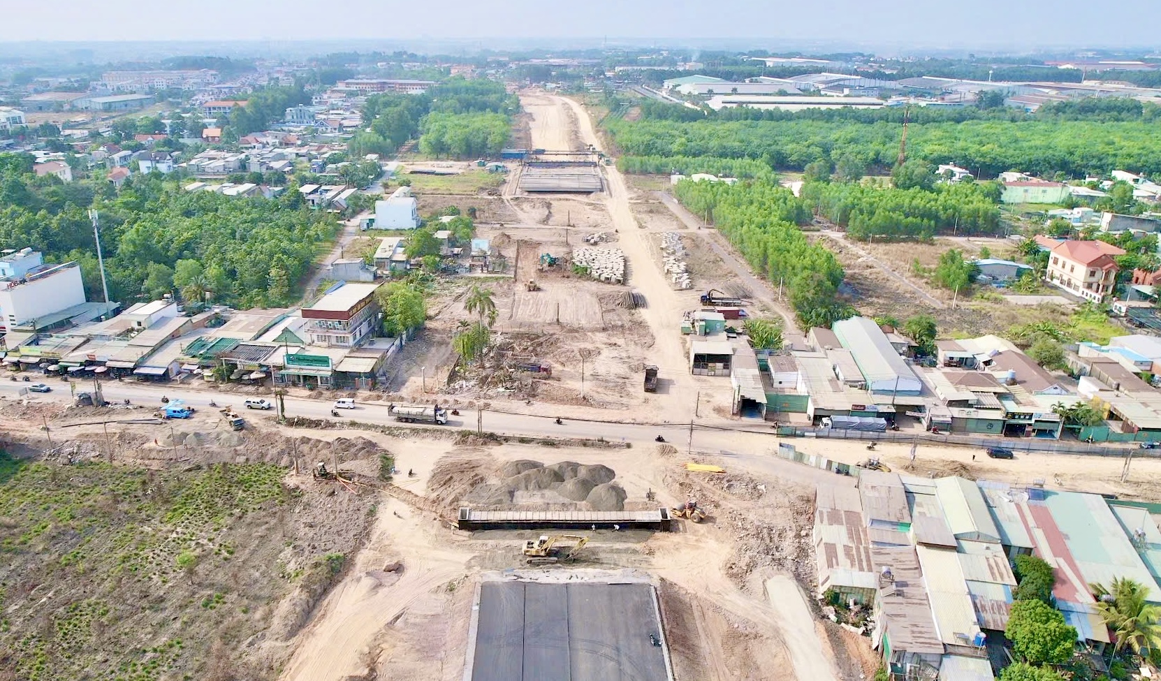 Tăng cường đảm bảo an to&agrave;n lao động sau sự cố thi c&ocirc;ng cao tốc qua Đồng Nai- Ảnh 1.