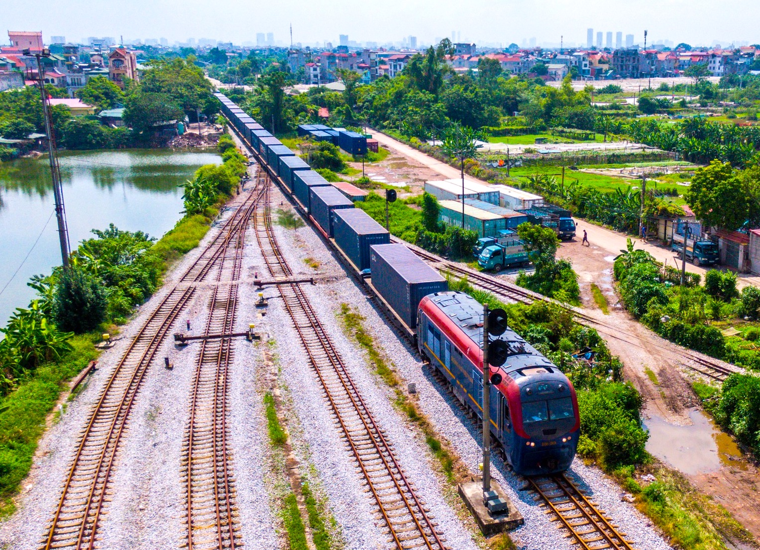 Sắp c&oacute; Nghị định mới hướng dẫn thi h&agrave;nh Luật Đường sắt 2025- Ảnh 1.