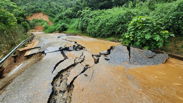 Bộ X&acirc;y dựng ban h&agrave;nh C&ocirc;ng điện khẩn ứng ph&oacute; b&atilde;o số 3- Ảnh 1.