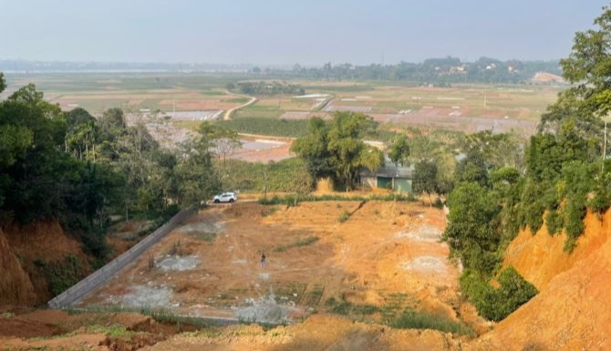 Người dân gặp khó vì tiền chuyển mục đích sử dụng đất quá cao- Ảnh 1. Người dân gặp khó vì tiền chuyển mục đích sử dụng đất quá cao- Ảnh 1.