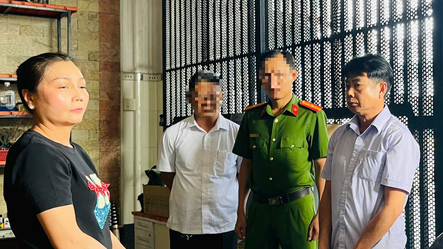 Cà Mau: Bắt tạm giam cặp vợ chồng lừa đảo chiếm đoạt tiền tỷ- Ảnh 1. Cà Mau: Bắt tạm giam cặp vợ chồng lừa đảo chiếm đoạt tiền tỷ- Ảnh 1.