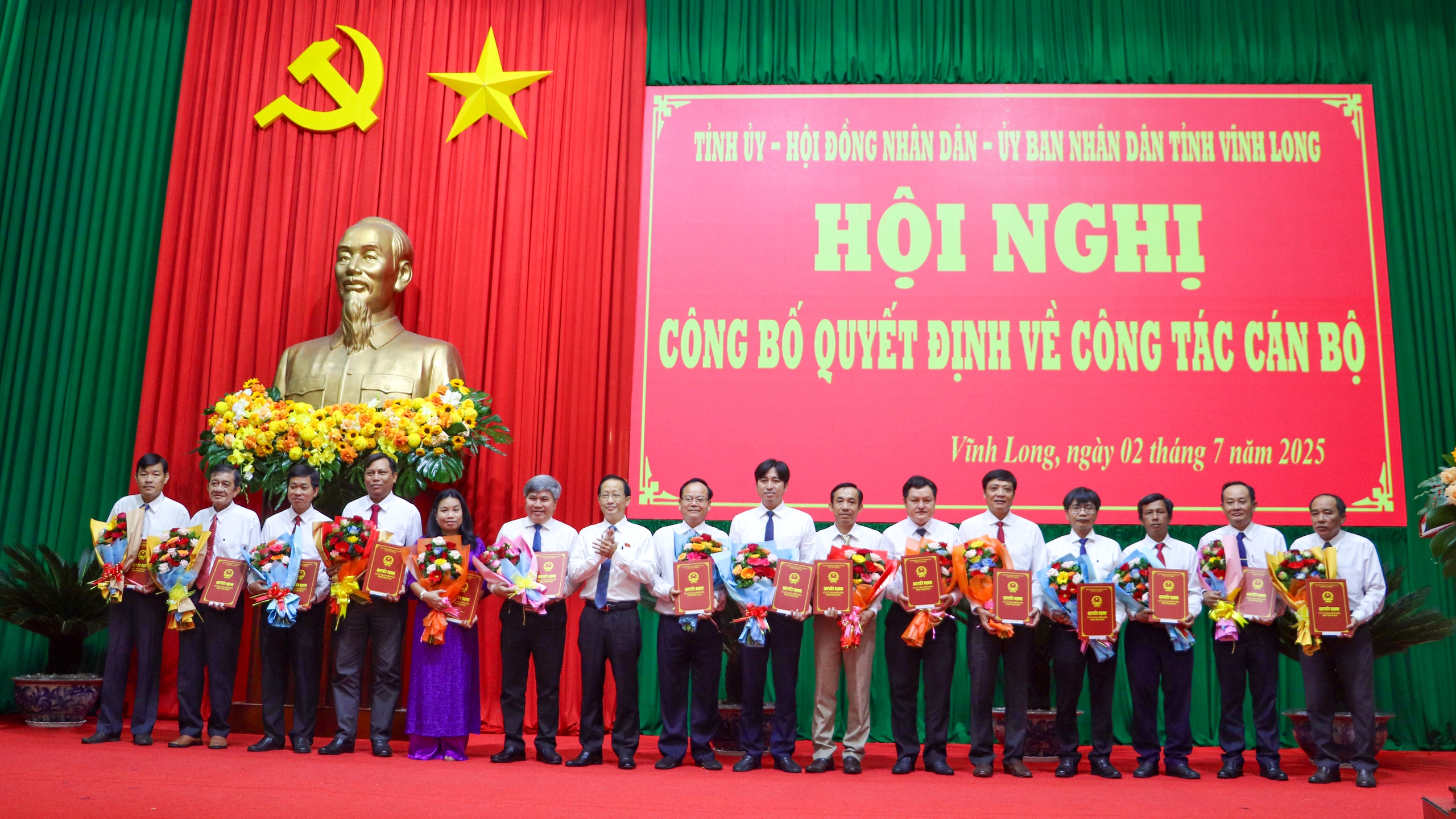 Gi&aacute;m đốc Sở T&agrave;i ch&iacute;nh Bến Tre l&agrave;m Gi&aacute;m đốc Sở X&acirc;y dựng tỉnh Vĩnh Long- Ảnh 1.
