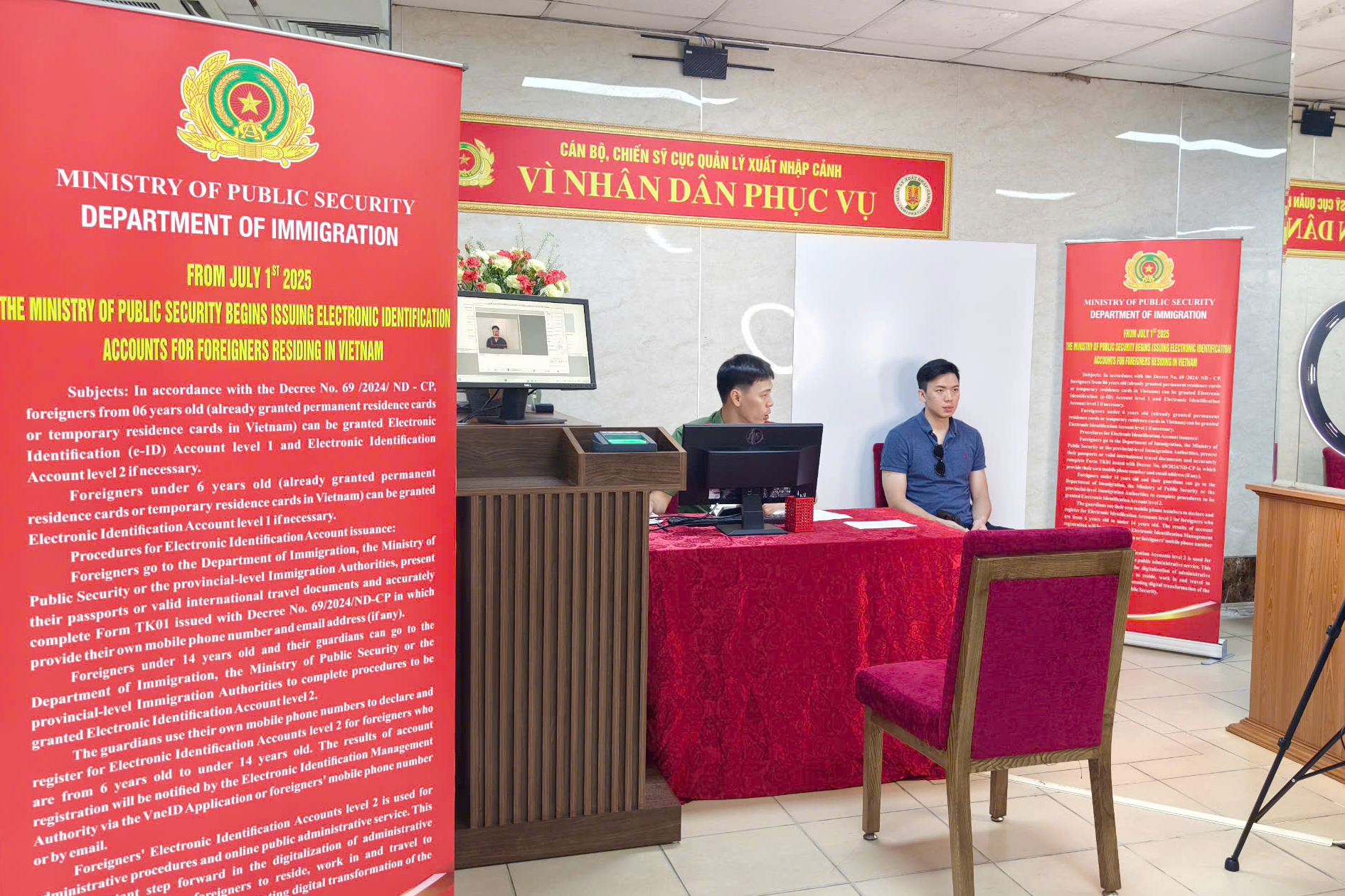 Bắt đầu cao điểm 50 ng&agrave;y cấp định danh điện tử mức 2 cho người nước ngo&agrave;i- Ảnh 1.