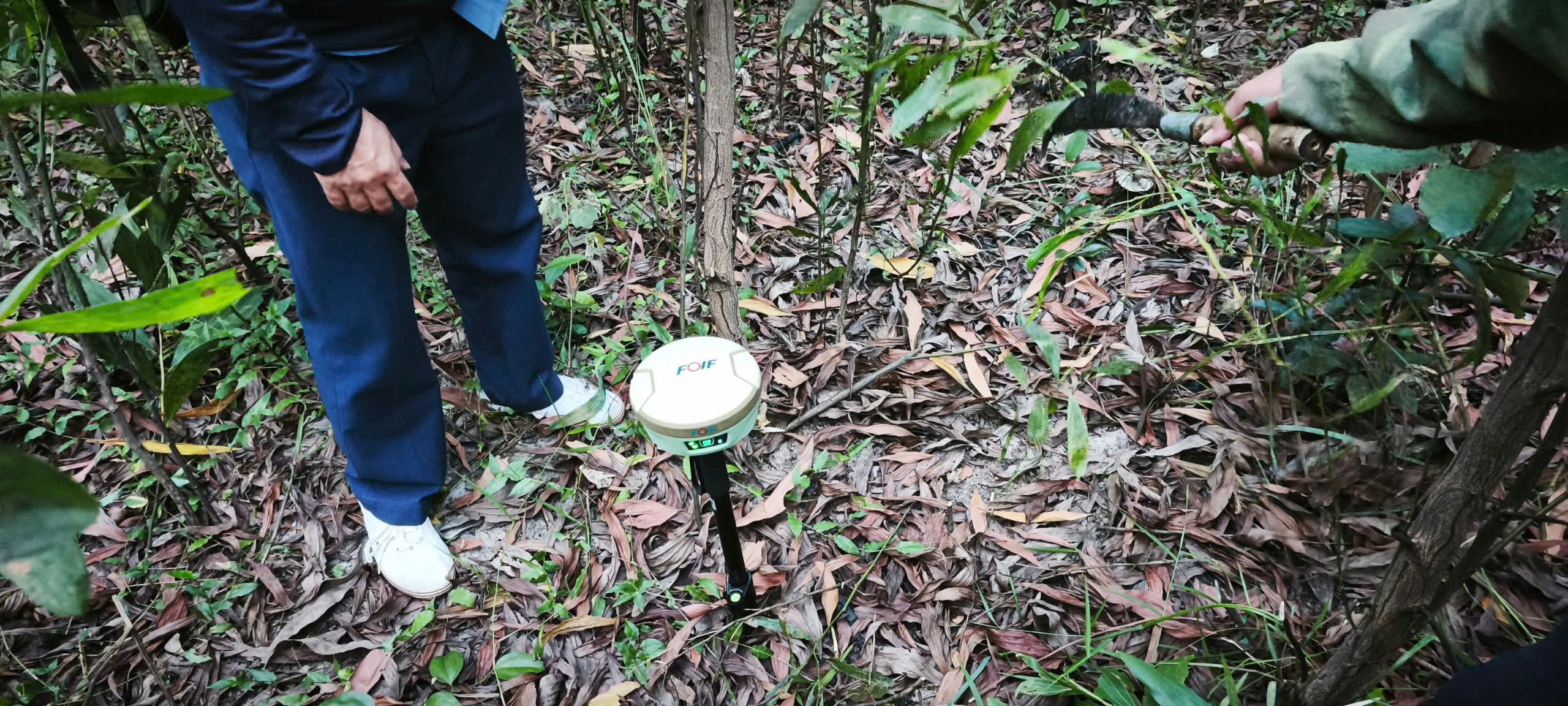 Nhiều x&atilde; ở H&agrave; Tĩnh đ&atilde; cắm mốc đường sắt tốc độ cao Bắc - Nam- Ảnh 1.