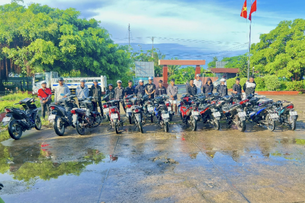 Vĩnh Long: Ngăn chặn nh&oacute;m thanh, thiếu ni&ecirc;n tụ tập đua xe- Ảnh 1.