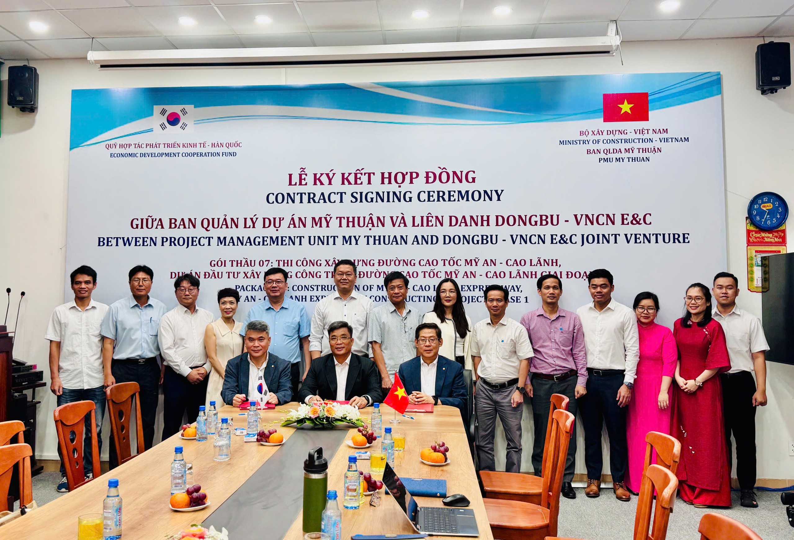 Liên danh nào vừa trúng gói thầu xây lắp dự án cao tốc Mỹ An - Cao Lãnh?- Ảnh 4. Liên danh nào vừa trúng gói thầu xây lắp dự án cao tốc Mỹ An - Cao Lãnh?- Ảnh 4.