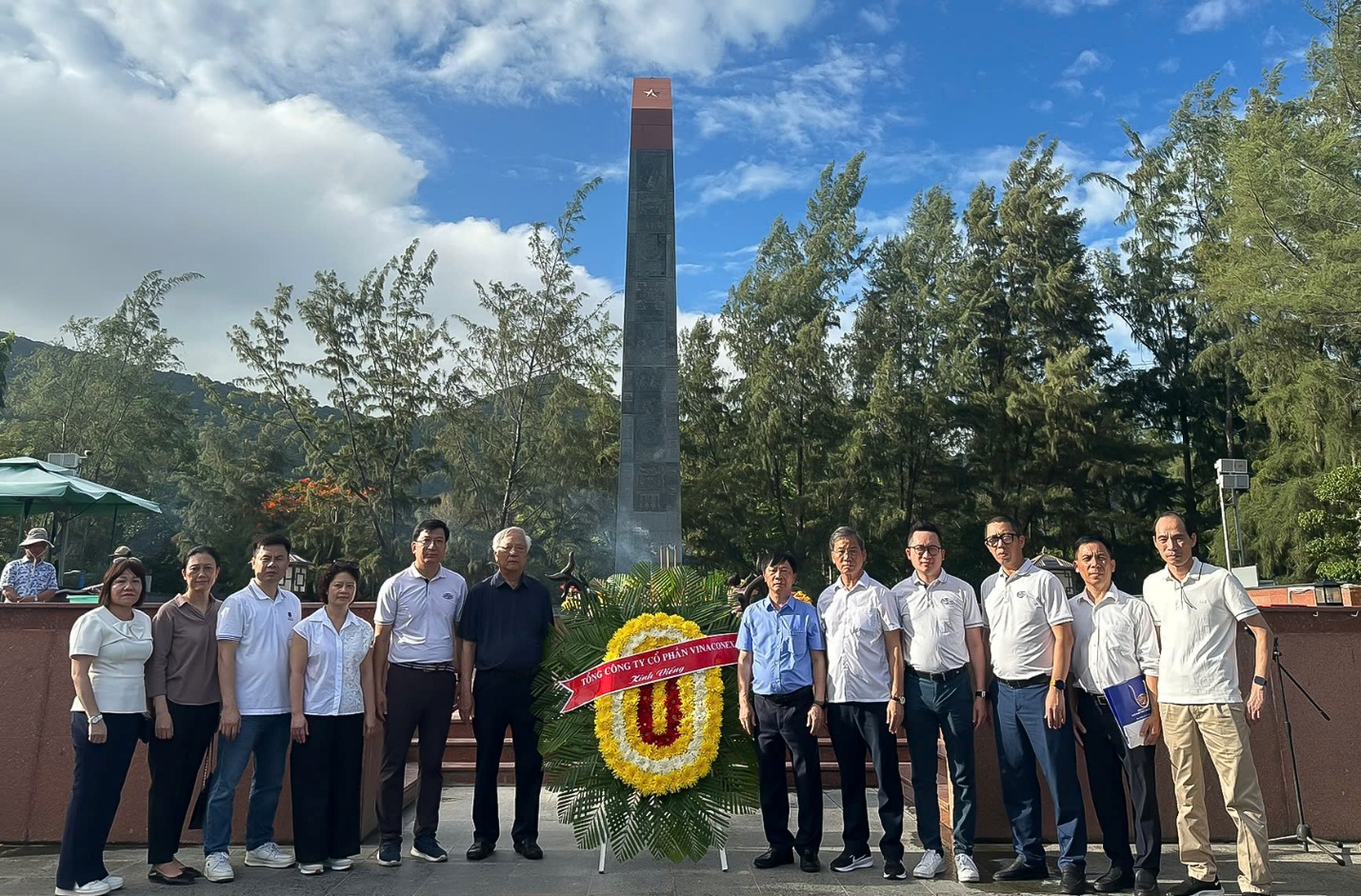 Nhiều hoạt động tri &acirc;n c&aacute;c anh h&ugrave;ng, liệt sỹ trong th&aacute;ng 7- Ảnh 4.