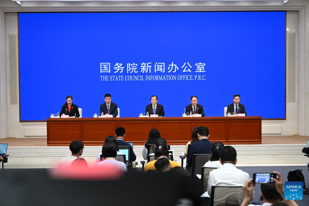 Trong 4 năm, Trung Quốc có thêm 10.000km đường sắt tốc độ cao- Ảnh 2. Trong 4 năm, Trung Quốc có thêm 10.000km đường sắt tốc độ cao- Ảnh 2.