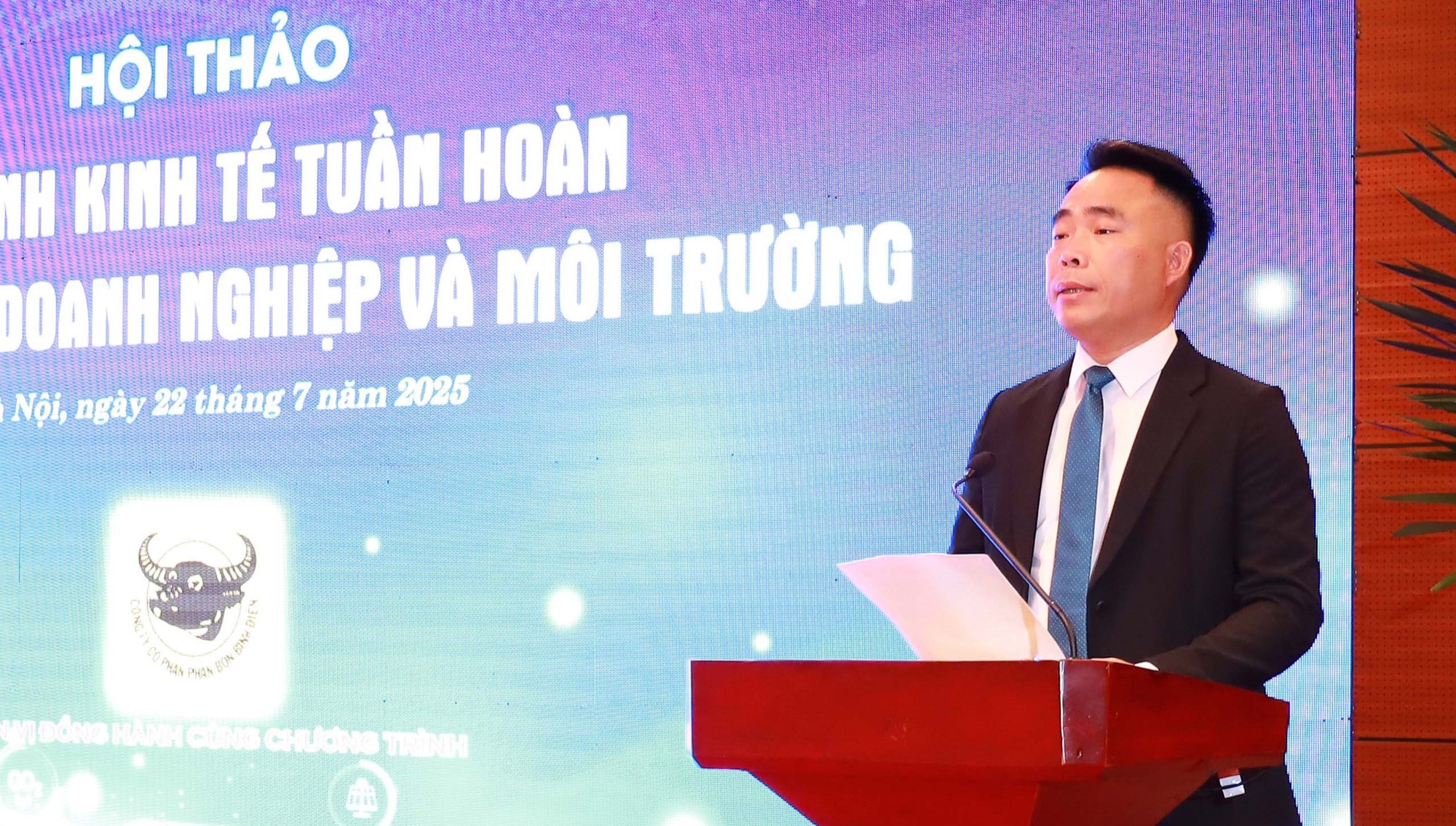 Th&uacute;c đẩy kinh tế tuần ho&agrave;n trong xử l&yacute; r&aacute;c thải: Cơ hội cho doanh nghiệp v&agrave; m&ocirc;i trường- Ảnh 1.