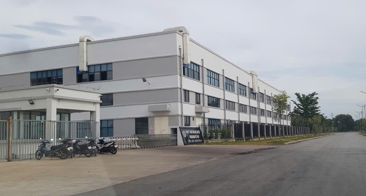 B&aacute;n 2,6 tấn chất thải nguy hại tr&aacute;i quy định, c&ocirc;ng ty ở Huế bị phạt hơn 300 triệu đồng- Ảnh 1.