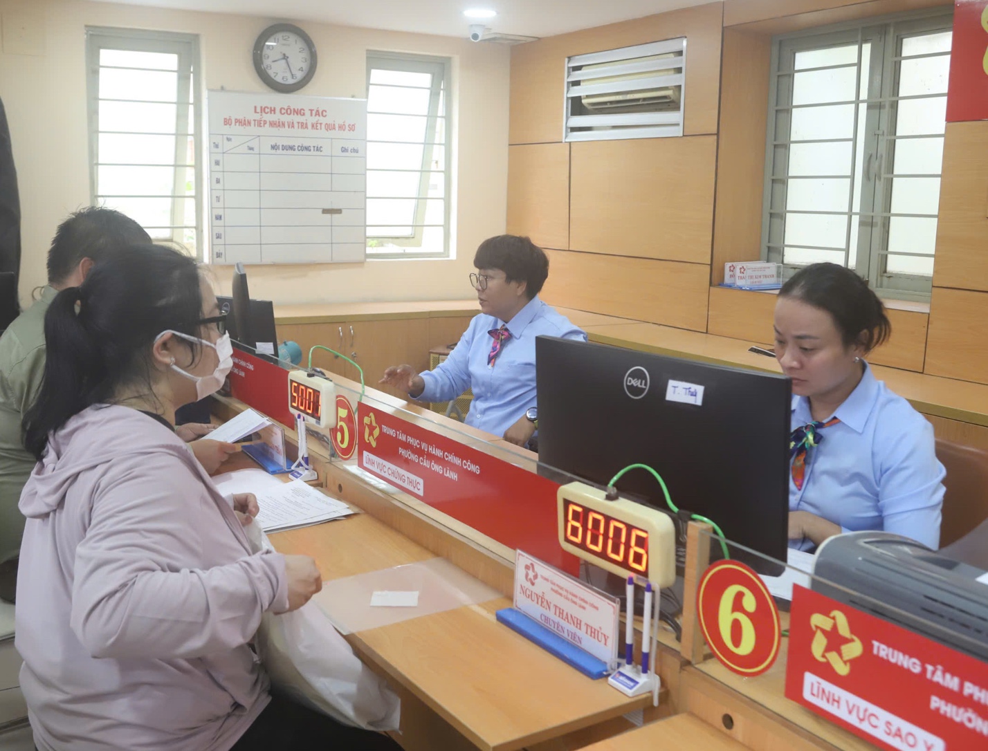 Thống nhất, đồng bộ trong c&ocirc;ng t&aacute;c quản l&yacute; c&aacute;n bộ, c&ocirc;ng chức- Ảnh 1.