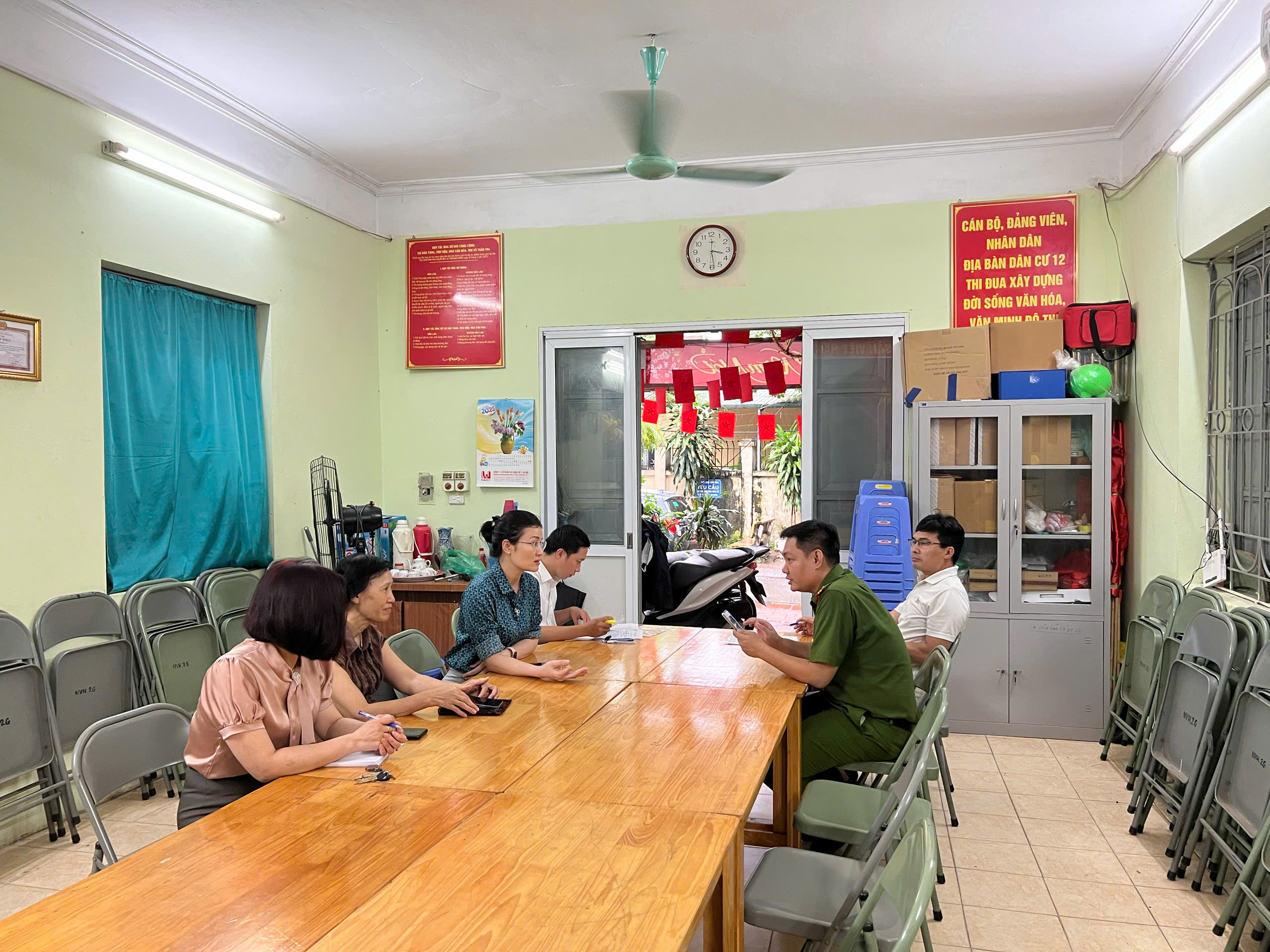 H&agrave; Nội sơ t&aacute;n khẩn cấp người d&acirc;n khỏi khu vực nguy hiểm trước khi b&atilde;o số 3 đổ bộ- Ảnh 14.