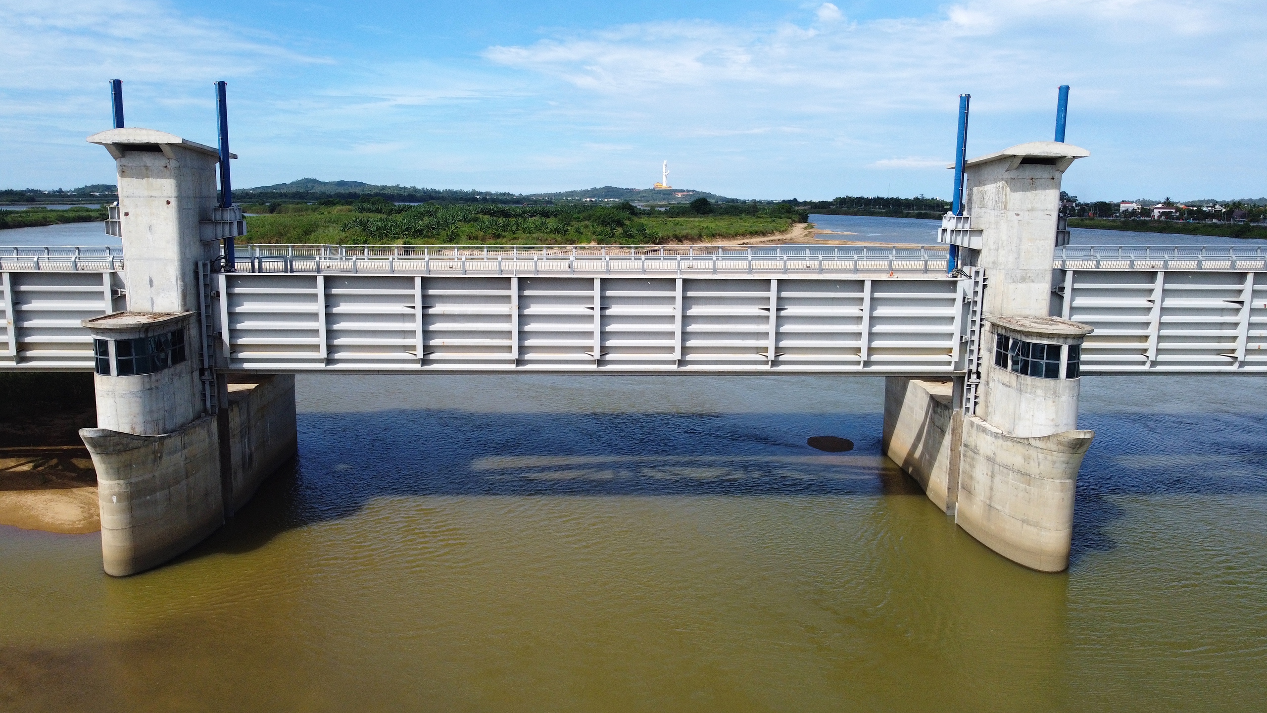 C&oacute; mặt bằng, dự &aacute;n đập d&acirc;ng 1.500 tỷ đồng ở Quảng Ng&atilde;i bức tốc thi c&ocirc;ng- Ảnh 4.