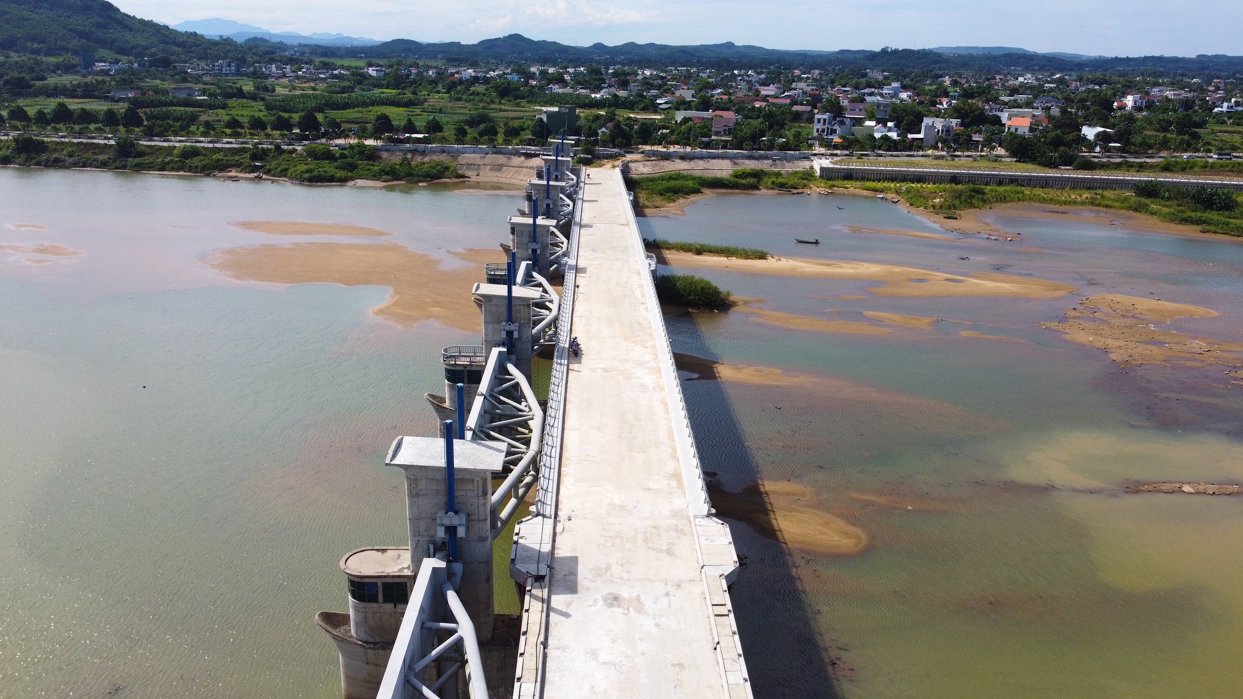 C&oacute; mặt bằng, dự &aacute;n đập d&acirc;ng 1.500 tỷ đồng ở Quảng Ng&atilde;i bức tốc thi c&ocirc;ng- Ảnh 16.