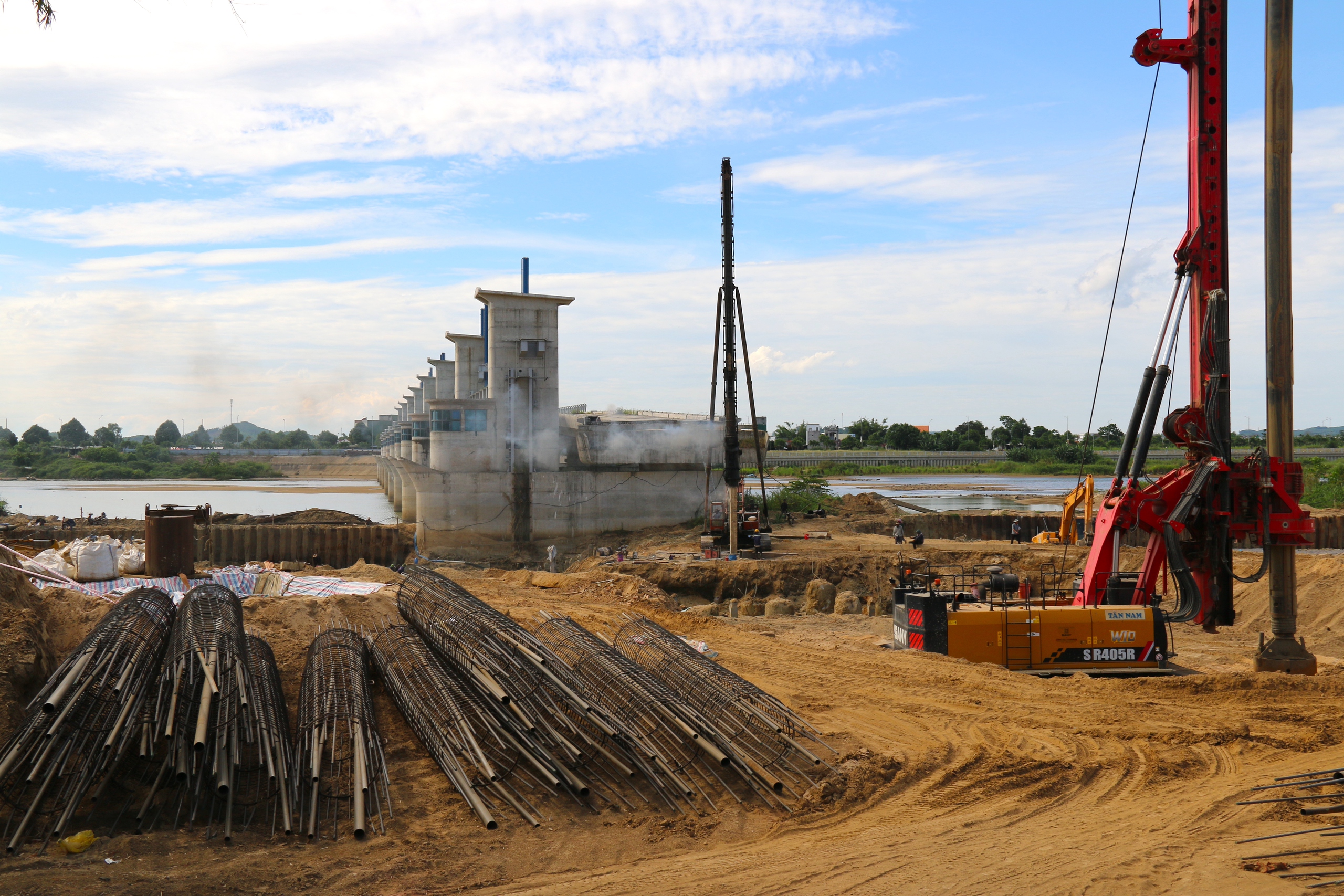 C&oacute; mặt bằng, dự &aacute;n đập d&acirc;ng 1.500 tỷ đồng ở Quảng Ng&atilde;i bức tốc thi c&ocirc;ng- Ảnh 11.