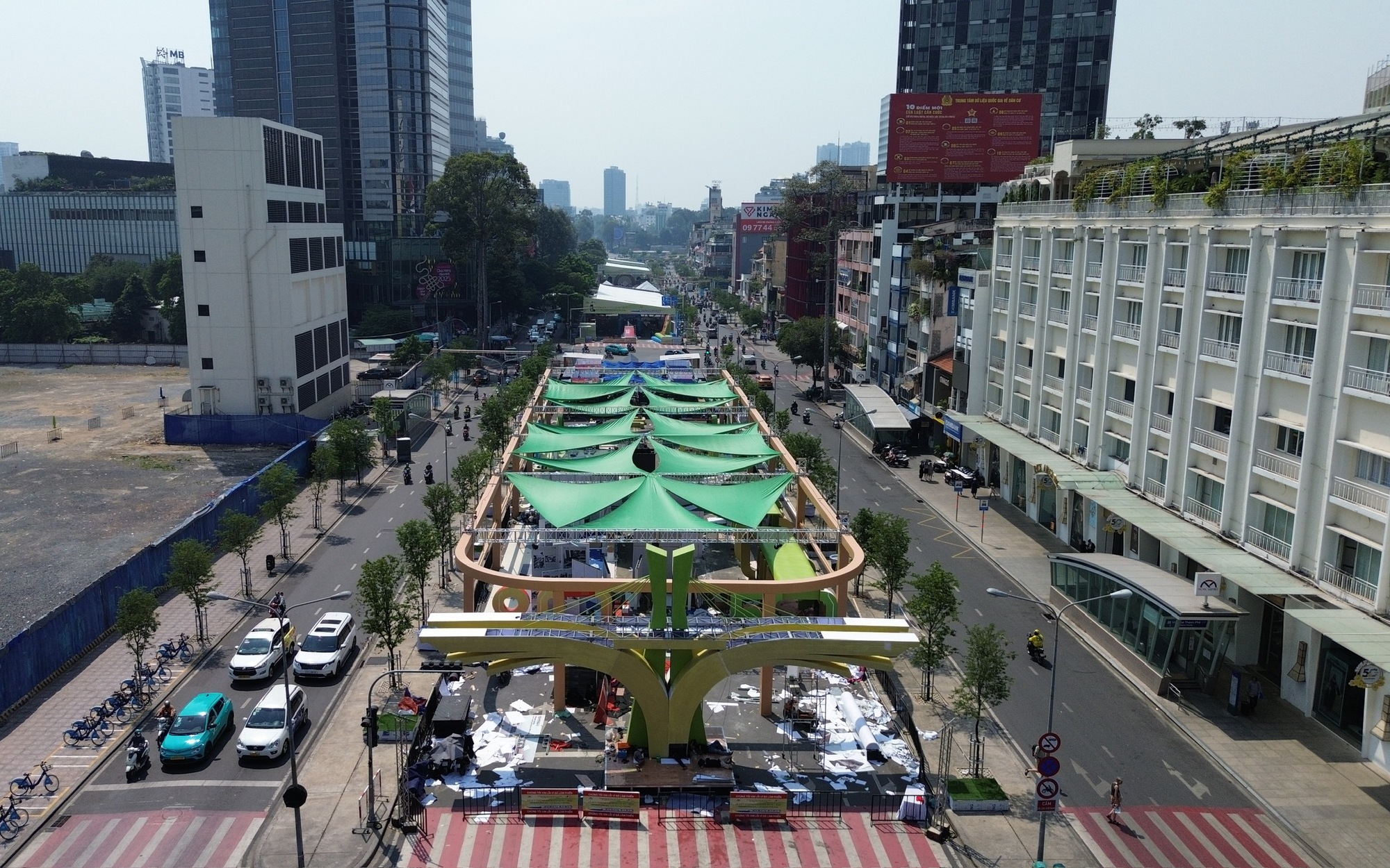 TP.HCM điều chỉnh giao th&ocirc;ng đường L&ecirc; Lợi phục vụ 'Ng&agrave;y hội Việt - H&agrave;n'