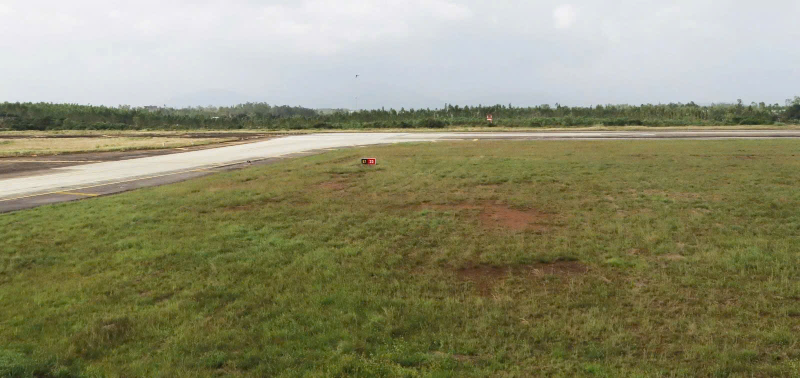 Gia Lai đẩy nhanh giải ph&oacute;ng mặt bằng, sẵn s&agrave;ng mở rộng Cảng h&agrave;ng kh&ocirc;ng Ph&ugrave; C&aacute;t- Ảnh 1.