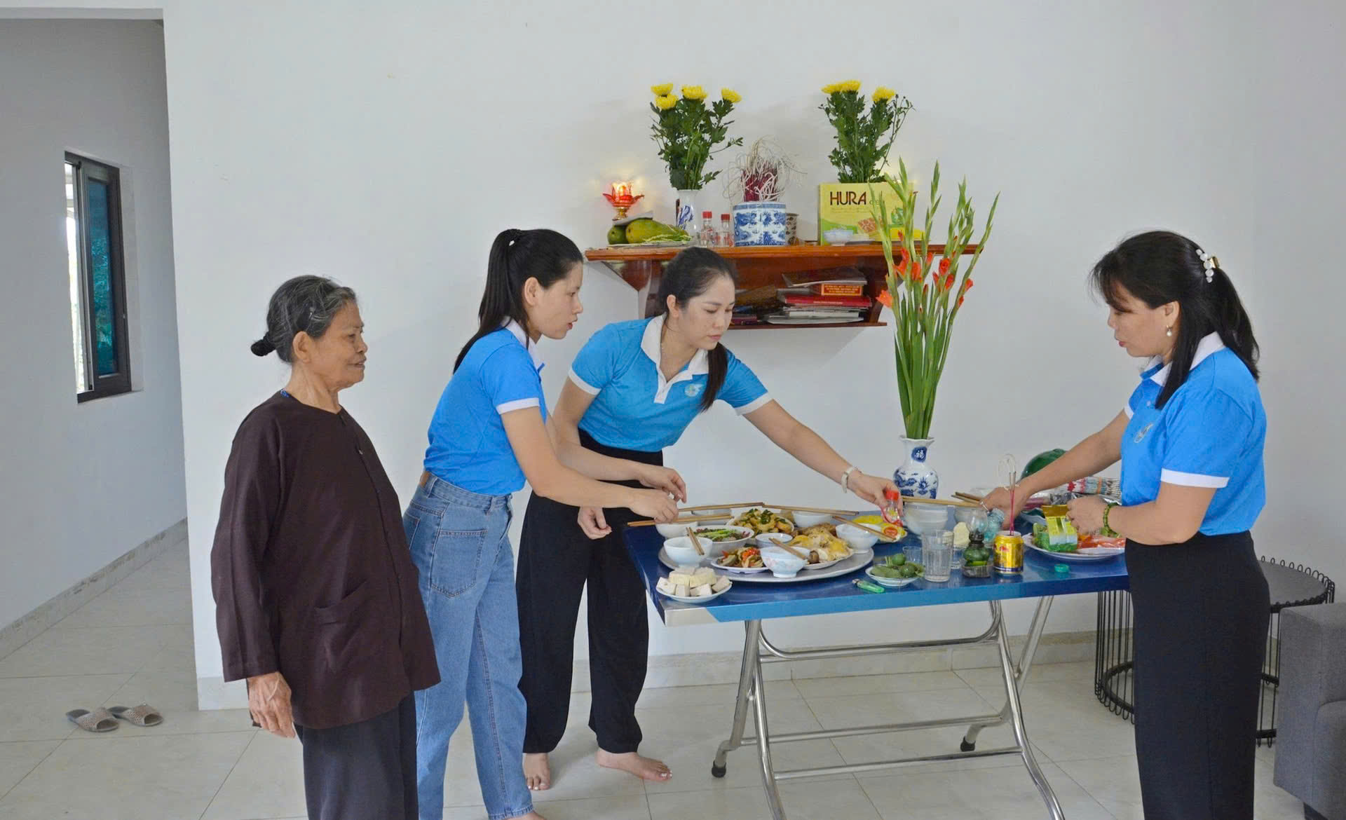 Nhiều hoạt động tri ân gia đình thương binh, liệt sĩ trên địa bàn Thủ đô- Ảnh 14. Nhiều hoạt động tri ân gia đình thương binh, liệt sĩ trên địa bàn Thủ đô- Ảnh 14.