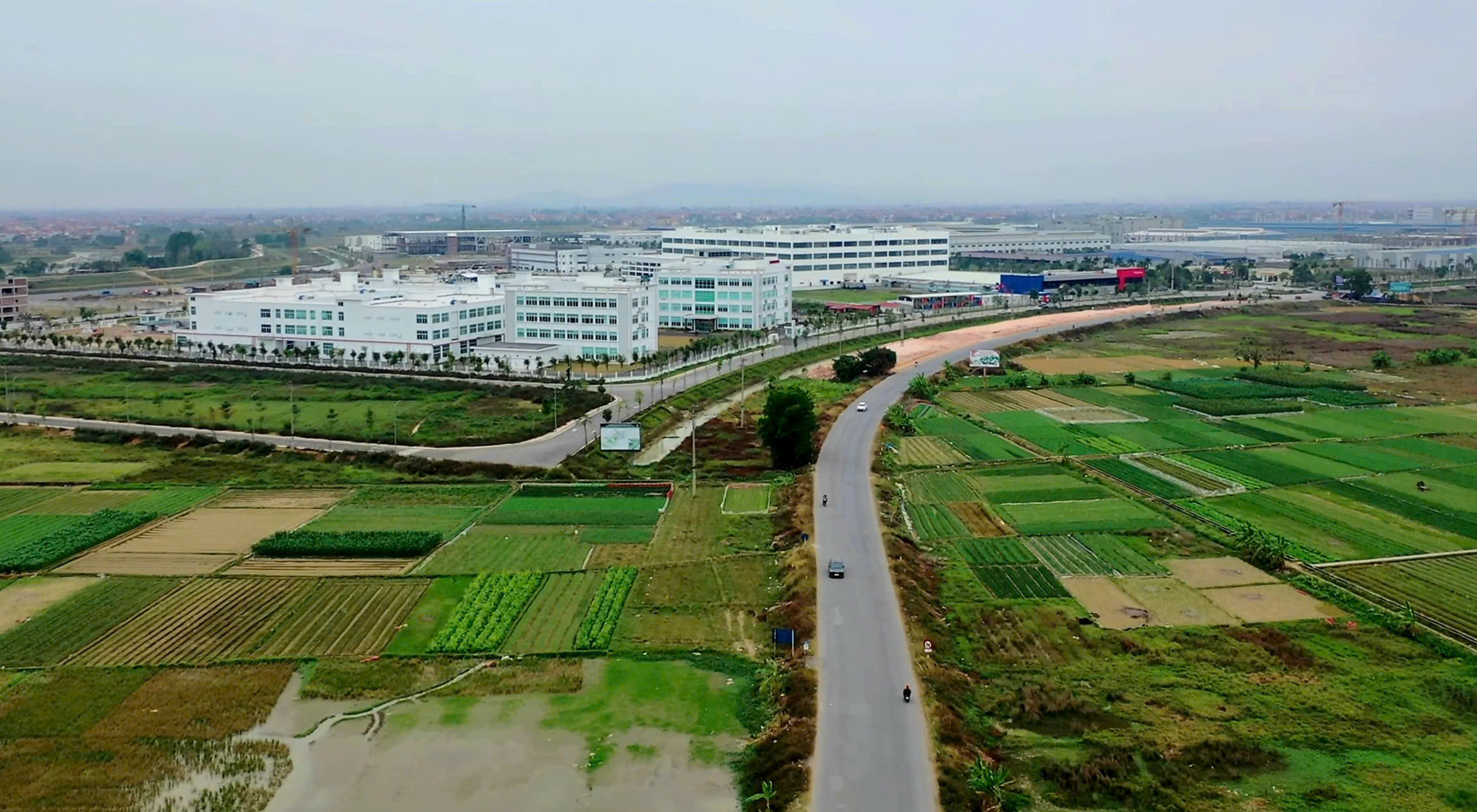 Thiếu mặt bằng, dự &aacute;n đường trăm tỷ qua khu c&ocirc;ng nghiệp ở Bắc Ninh vỡ tiến độ- Ảnh 9.