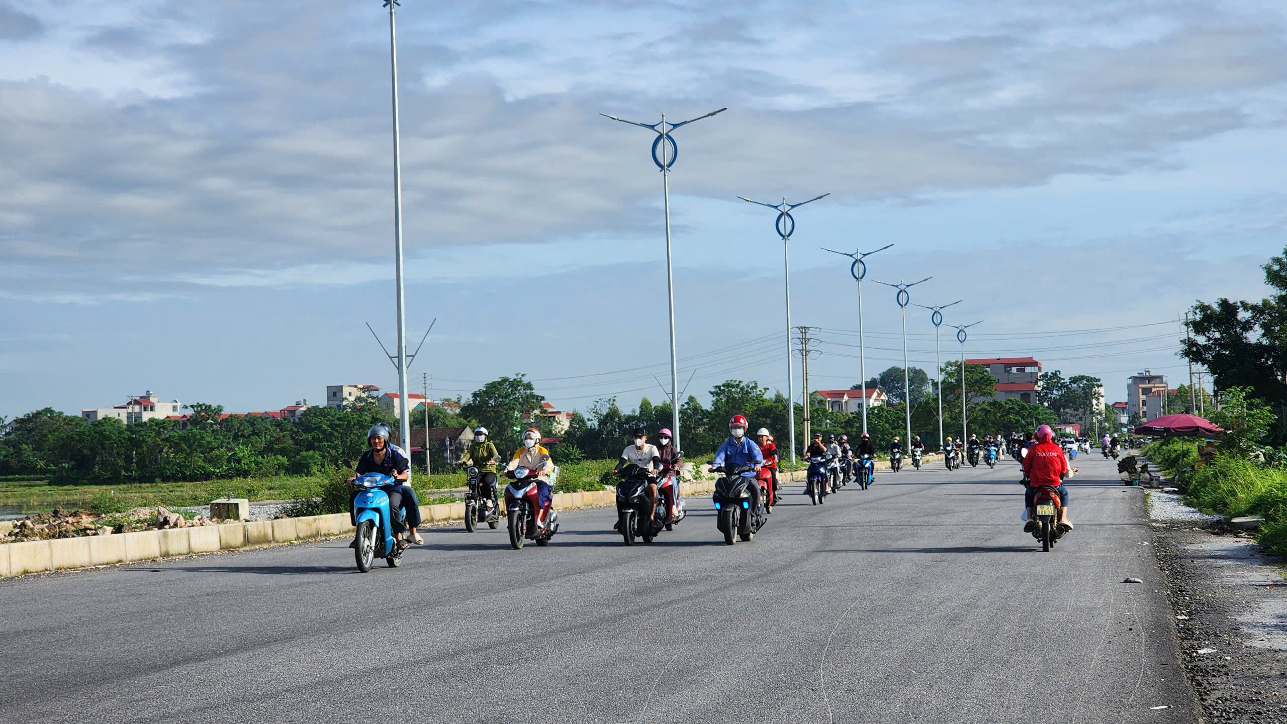 Thiếu mặt bằng, dự &aacute;n đường trăm tỷ qua khu c&ocirc;ng nghiệp ở Bắc Ninh vỡ tiến độ- Ảnh 27.