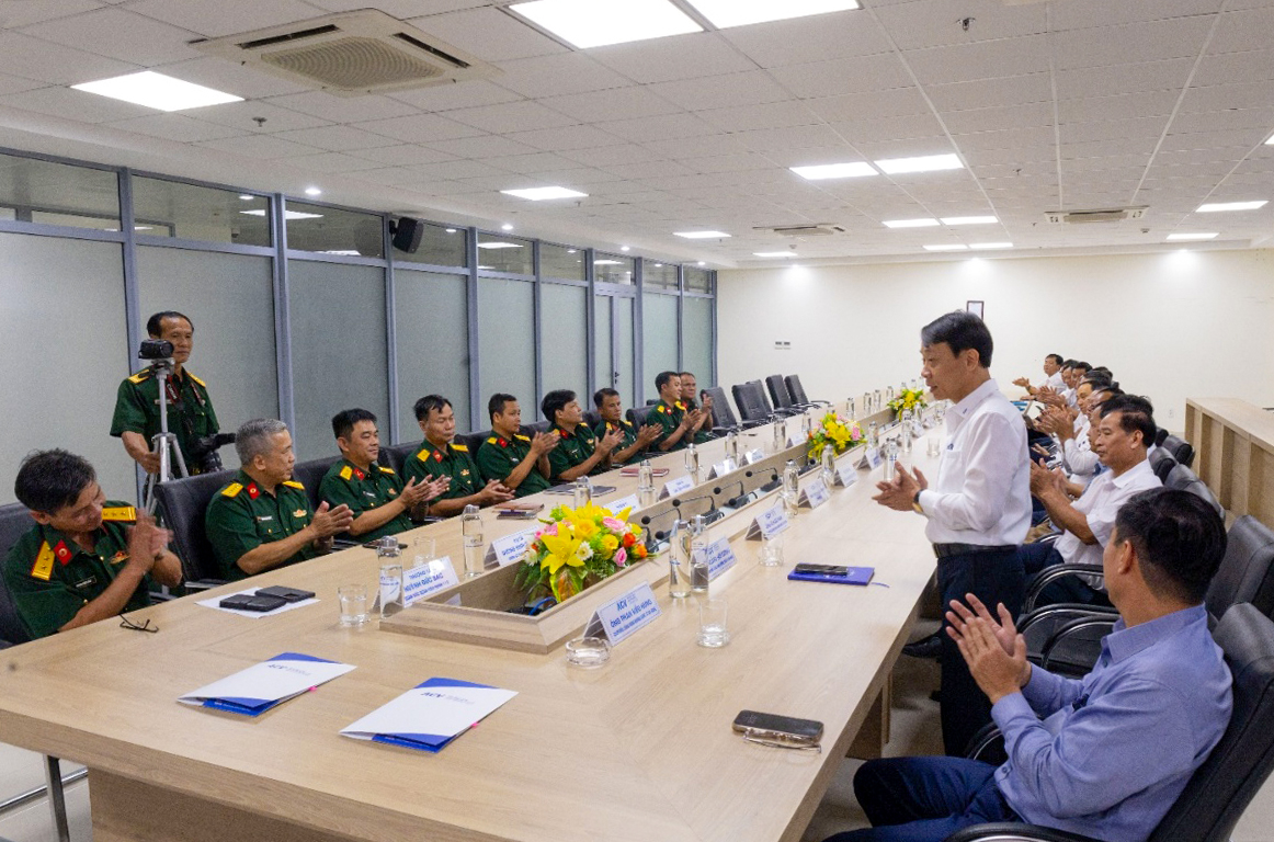 Hợp t&aacute;c c&ugrave;ng bệnh viện n&acirc;ng cao c&ocirc;ng t&aacute;c cấp cứu tại s&acirc;n bay Đ&agrave; Nẵng- Ảnh 2.