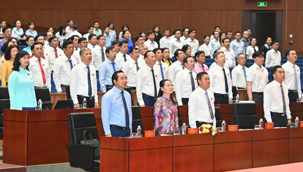 Khai mạc kỳ họp thứ 2 HĐND TP.HCM kh&oacute;a X- Ảnh 1.