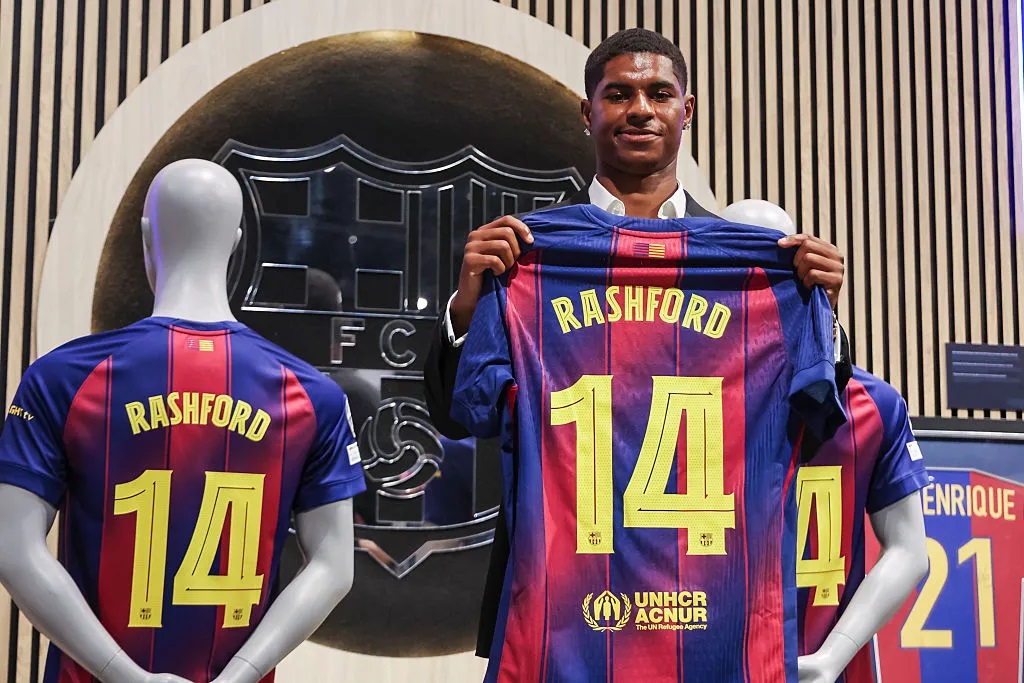 Barcelona ch&iacute;nh thức x&aacute;c nhận mượn Marcus Rashford từ MU- Ảnh 1.