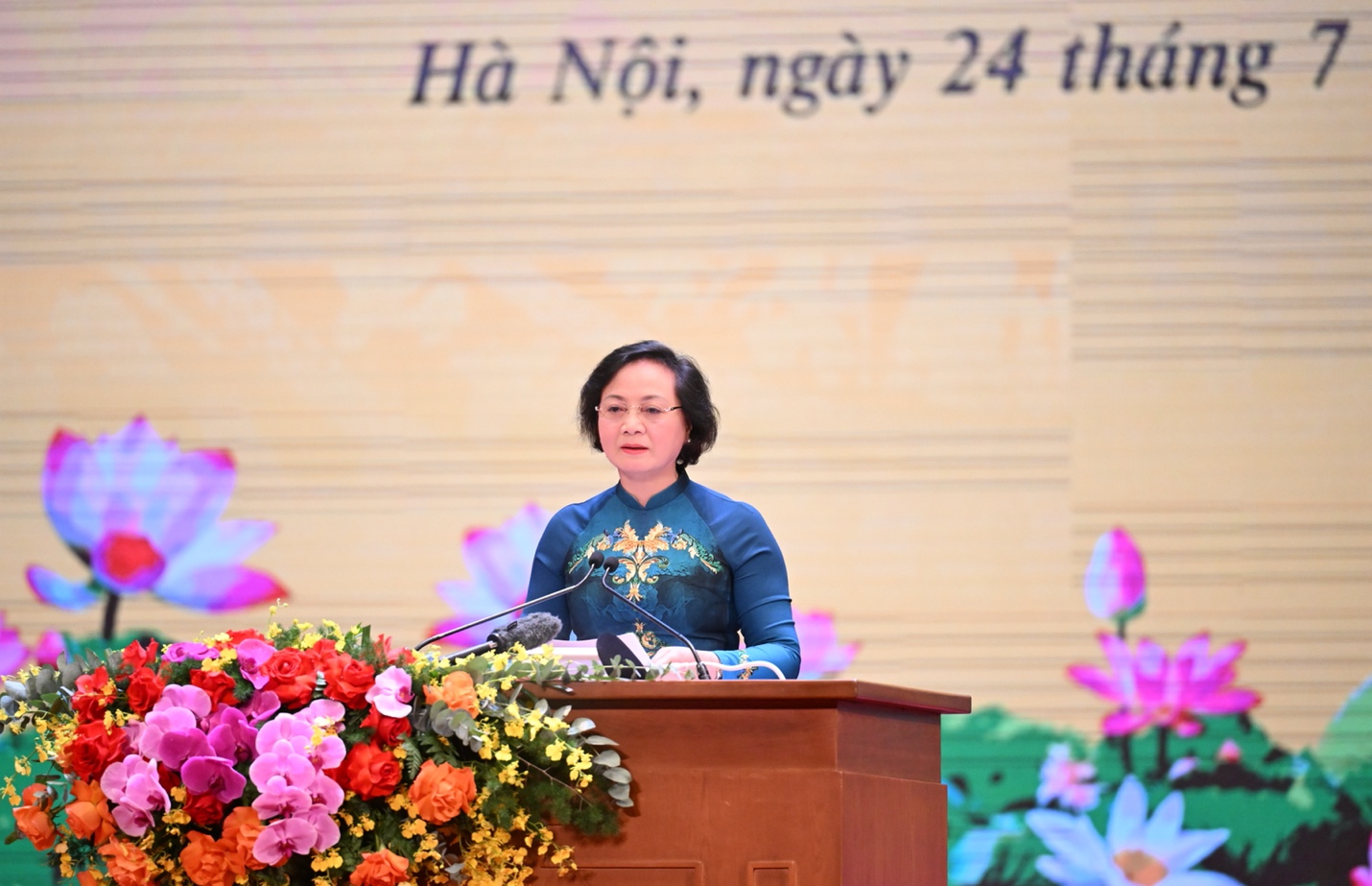 Tổng B&iacute; thư T&ocirc; L&acirc;m: M&aacute;u đ&agrave;o của c&aacute;c anh h&ugrave;ng liệt sĩ đổ xuống, đất nước nở hoa- Ảnh 2.
