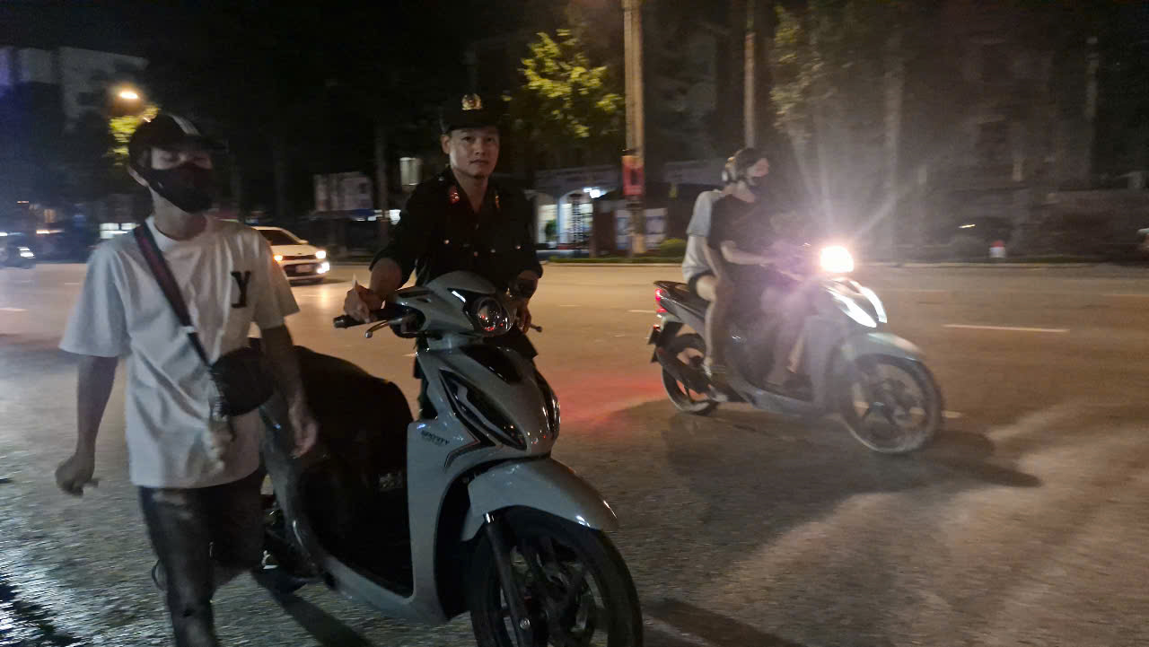 To&agrave;n cảnh 240 CSGT Bắc Ninh d&agrave;n trận xử l&yacute; &ldquo;qu&aacute;i xế&rdquo;, ph&ograve;ng chống đua xe tr&aacute;i ph&eacute;p- Ảnh 7.