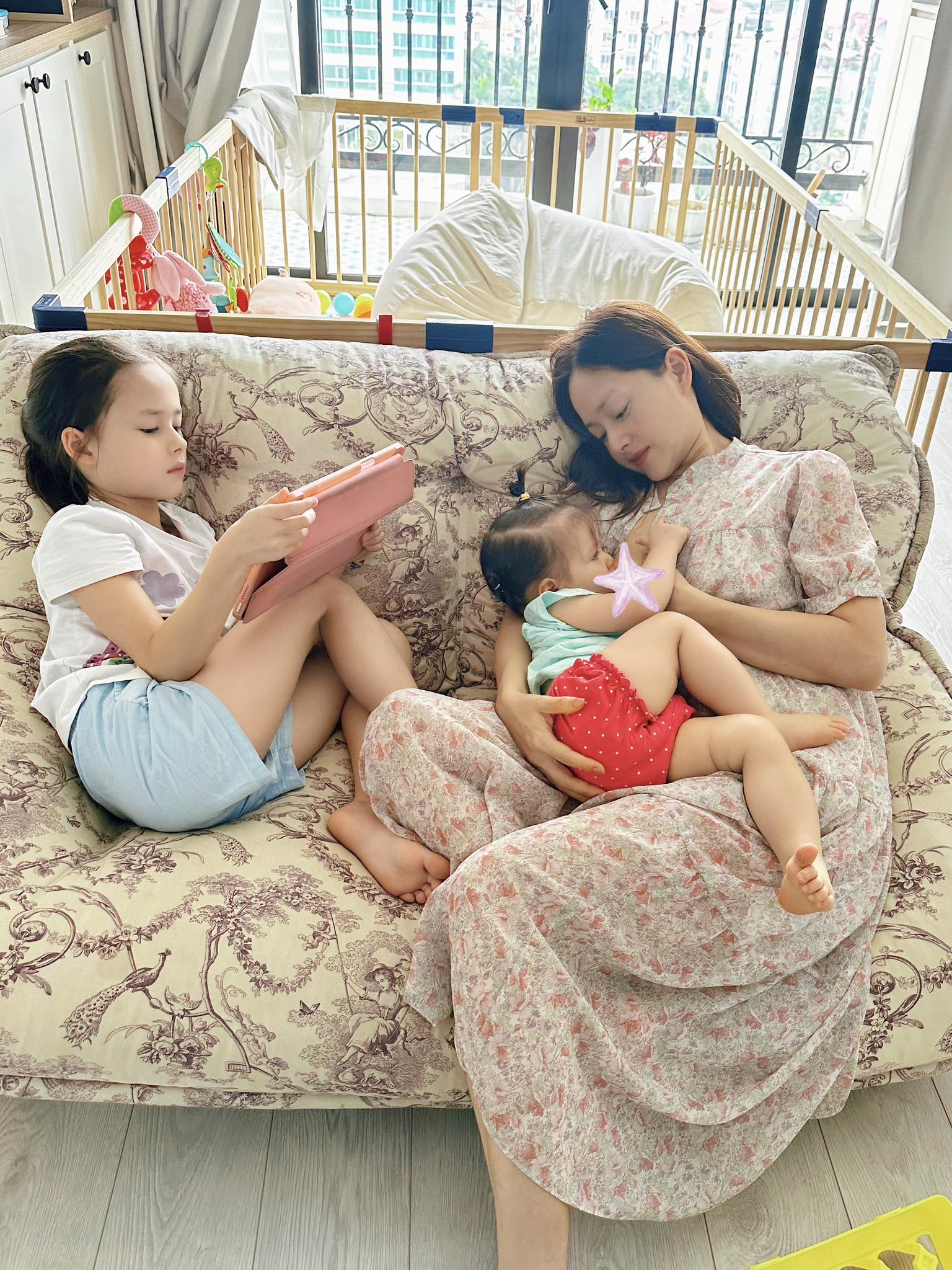 Diễn vi&ecirc;n Lan Phương ly th&acirc;n David Duffy: T&ocirc;i kh&ocirc;ng phải tự gồng g&aacute;nh tất cả nữa- Ảnh 1.