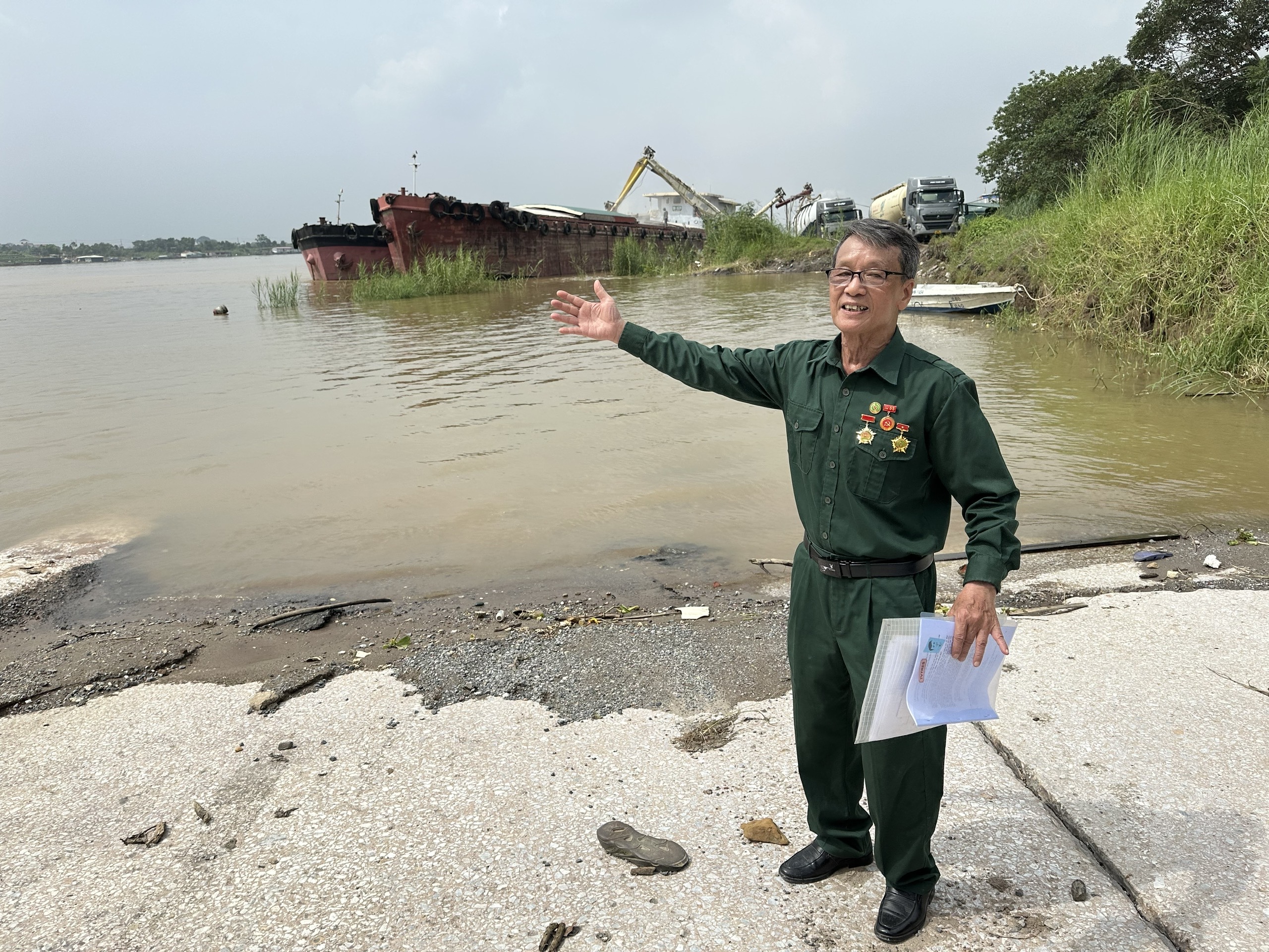 Nơi ghi dấu những chiến c&ocirc;ng "sống b&aacute;m cầu đường, chết ki&ecirc;n cường dũng cảm" ở Thủ đ&ocirc;- Ảnh 9.