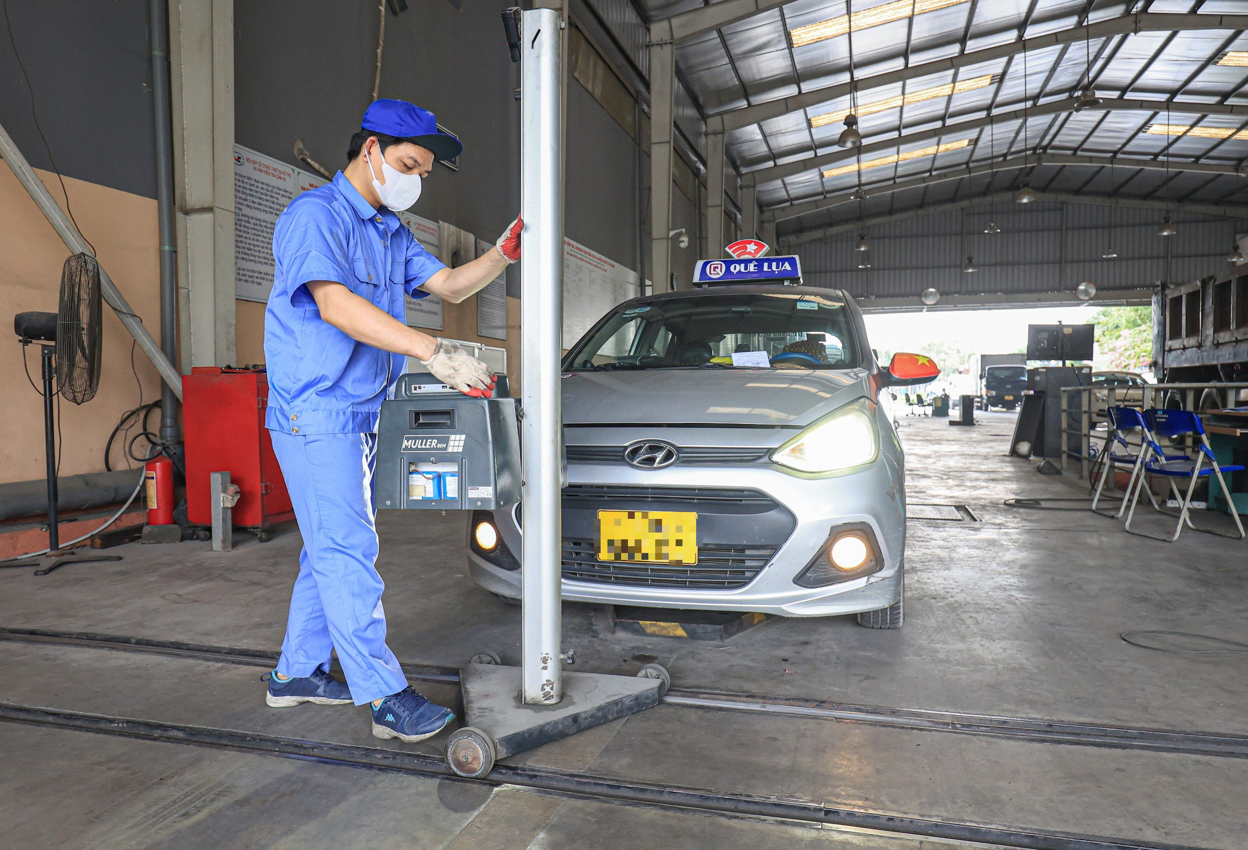 Khẩn trương gỡ kh&oacute; kiểm định xe kinh doanh vận tải chưa đổi đăng k&yacute; xe- Ảnh 3.