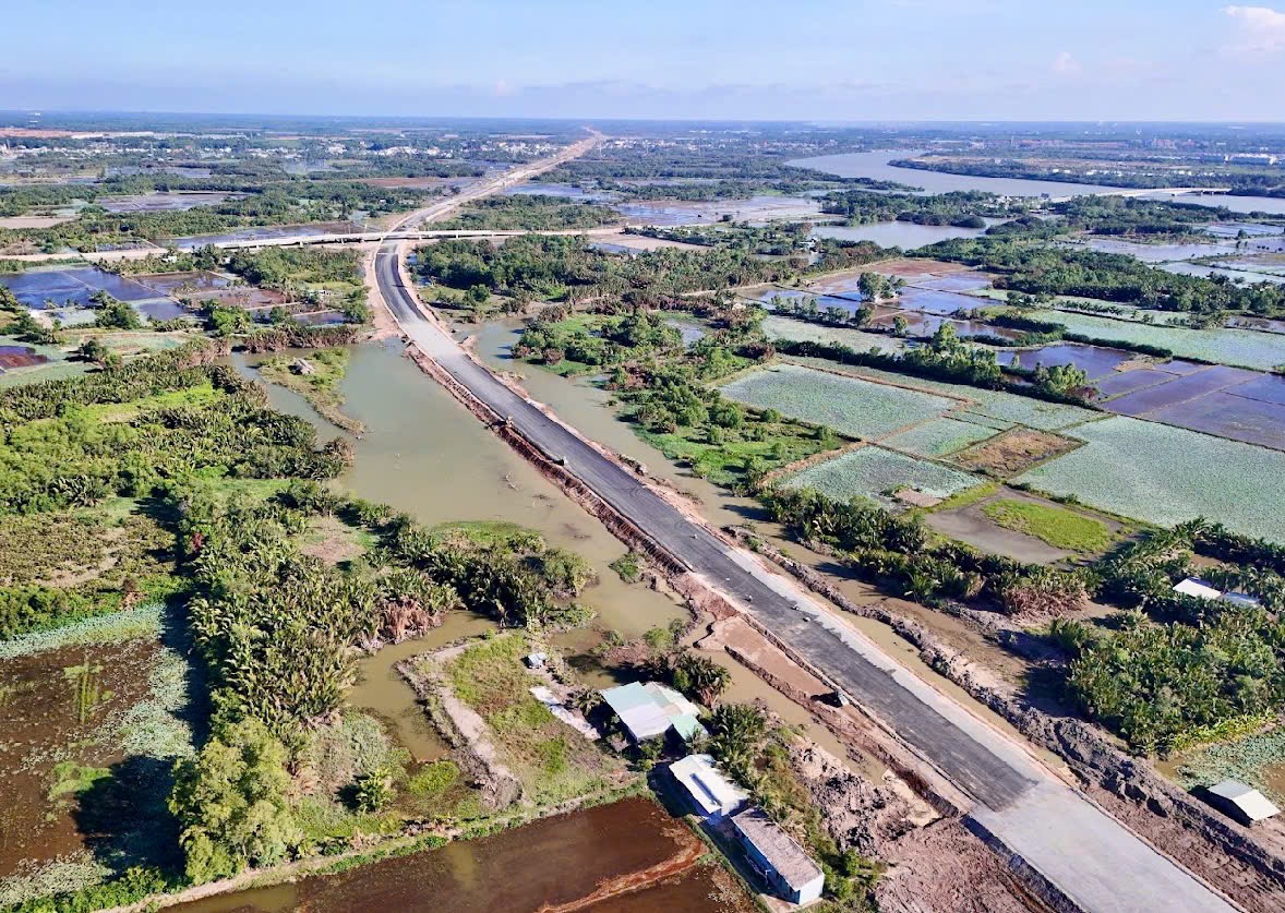 Th&uacute;c nh&agrave; thầu phụ V&agrave;nh đai 3 TP.HCM qua Đồng Nai, đẩy tiến độ kịp về đ&iacute;ch 19/8- Ảnh 1.