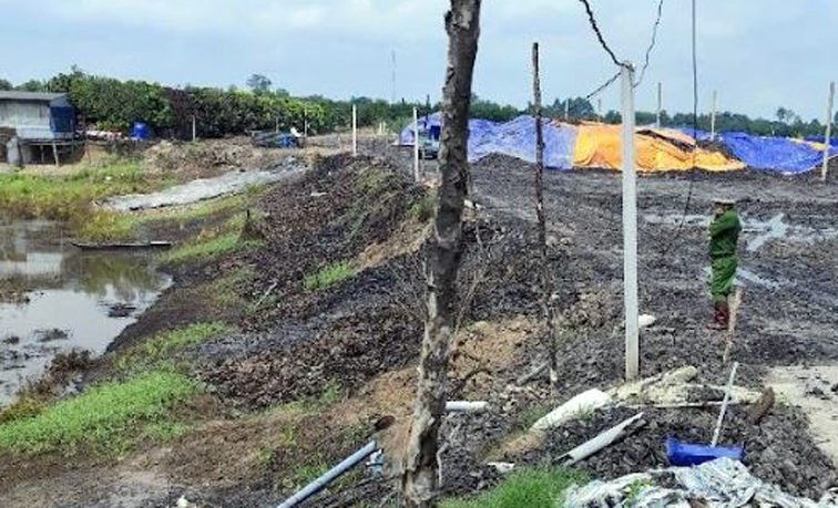 Đồng Tháp: Khởi tố giám đốc công ty gây ô nhiễm môi trường- Ảnh 3. Đồng Tháp: Khởi tố giám đốc công ty gây ô nhiễm môi trường- Ảnh 3.