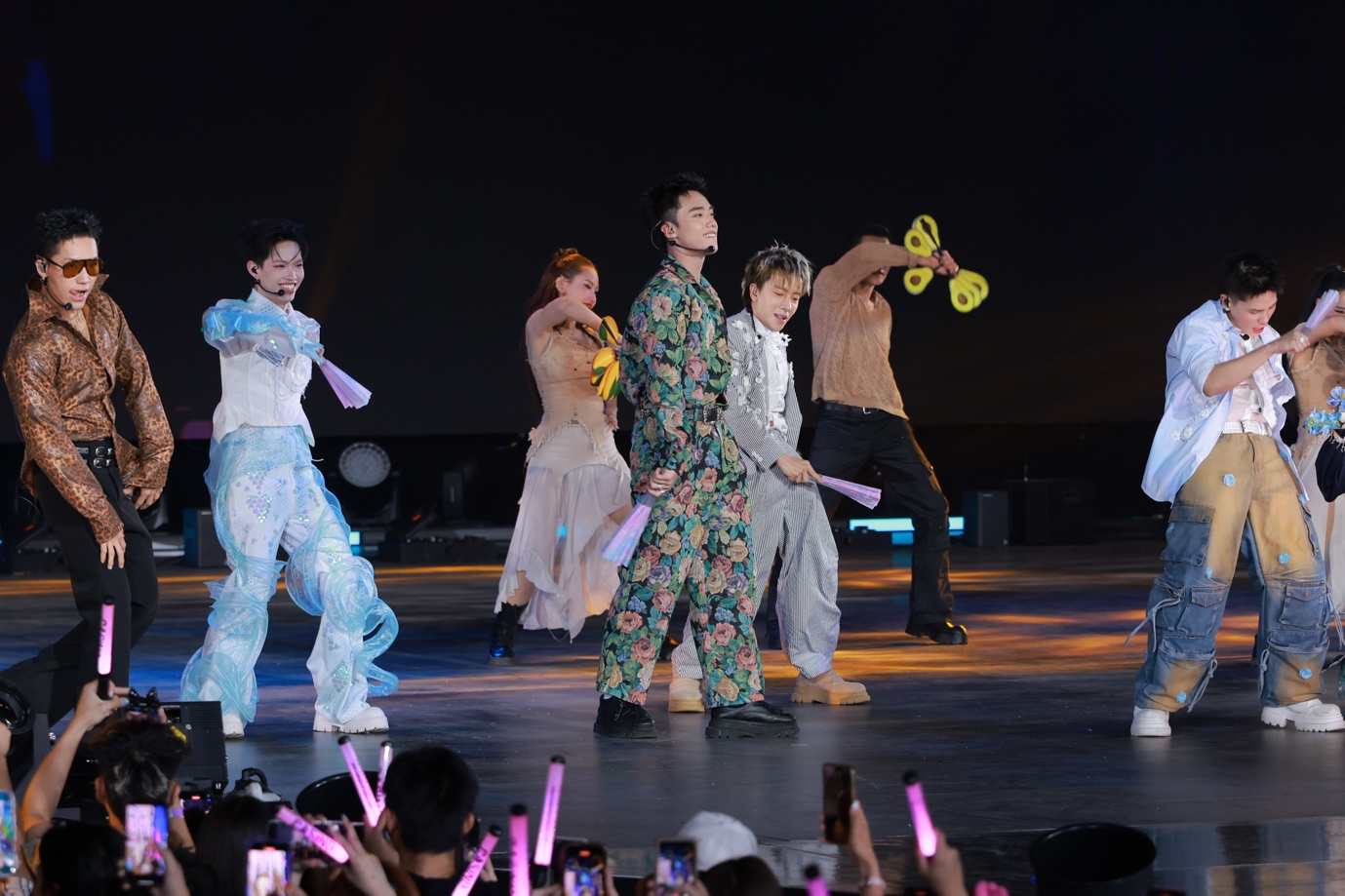 C&aacute;c Anh trai say hi x&uacute;c động n&oacute;i g&igrave; sau 2 đ&ecirc;m concert lịch sử tại Las Vegas?- Ảnh 3.