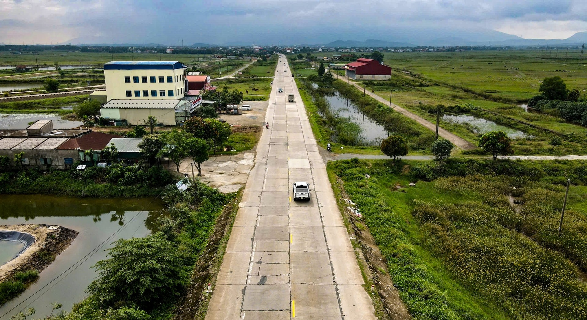 R&oacute;t gần 70 tỷ đồng đại tu 3km quốc lộ 1, "cửa ng&otilde;" ph&iacute;a Nam H&agrave; Tĩnh- Ảnh 1.