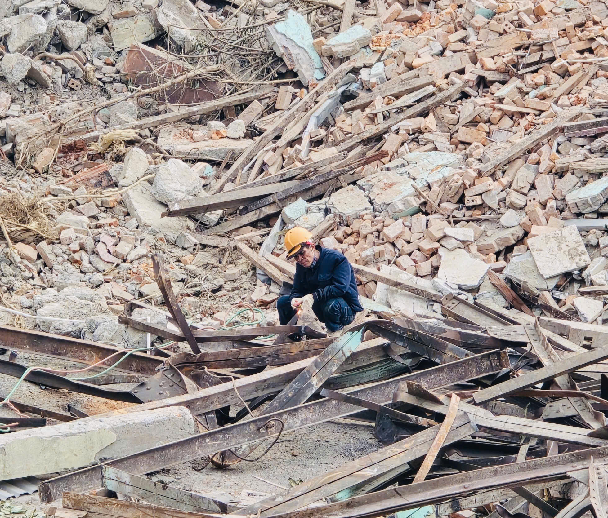 H&agrave; Nội ph&aacute; dỡ nh&agrave; 61 Trần Ph&uacute;, chạy đua tiến độ mở rộng trục H&ugrave;ng Vương phục vụ đại lễ 2/9- Ảnh 3.