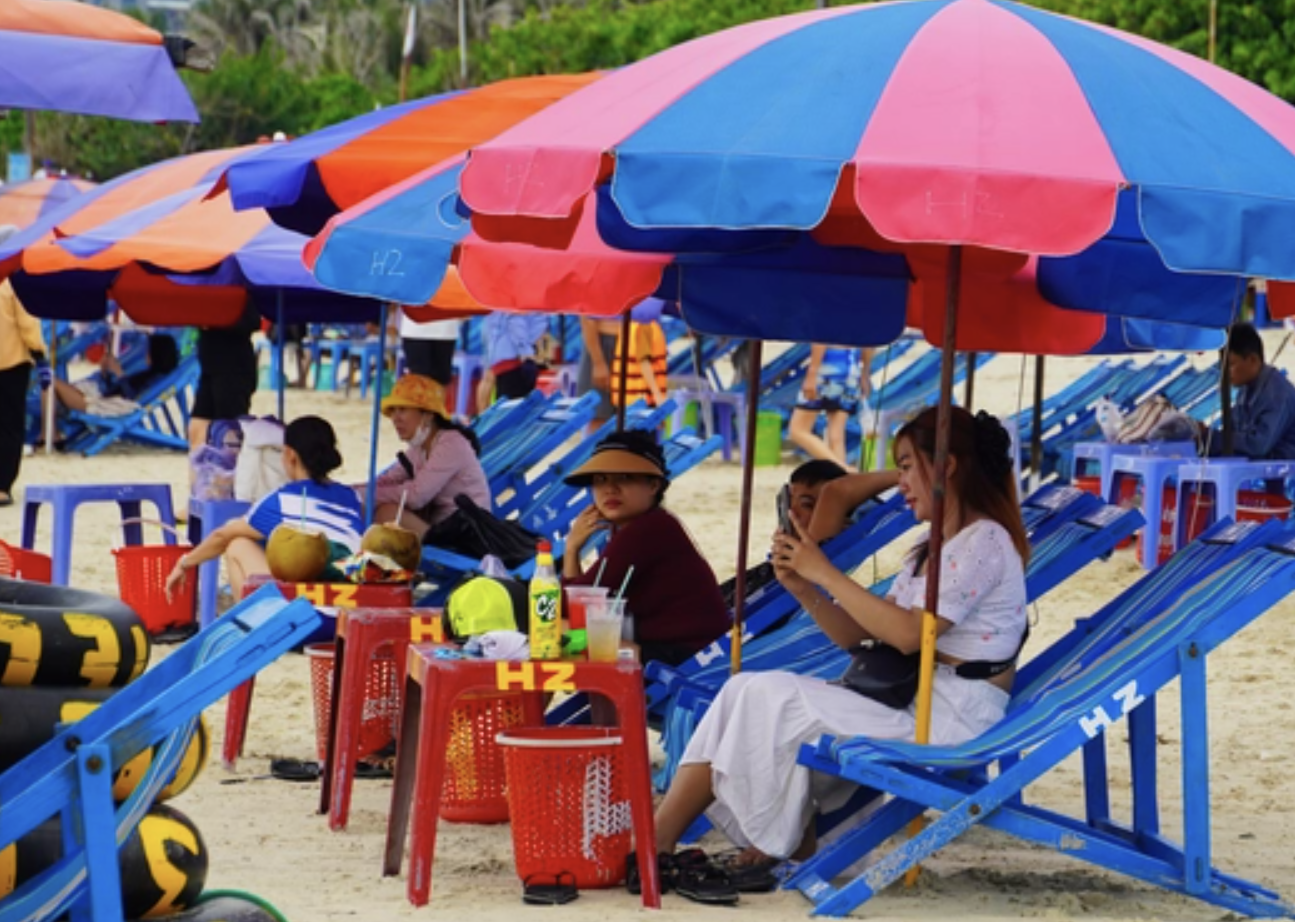 H&agrave;nh kh&aacute;ch tiếc nuối, ch&iacute;nh quyền n&oacute;ng l&ograve;ng th&aacute;o gỡ mong xe điện sớm được t&aacute;i hoạt động- Ảnh 2.