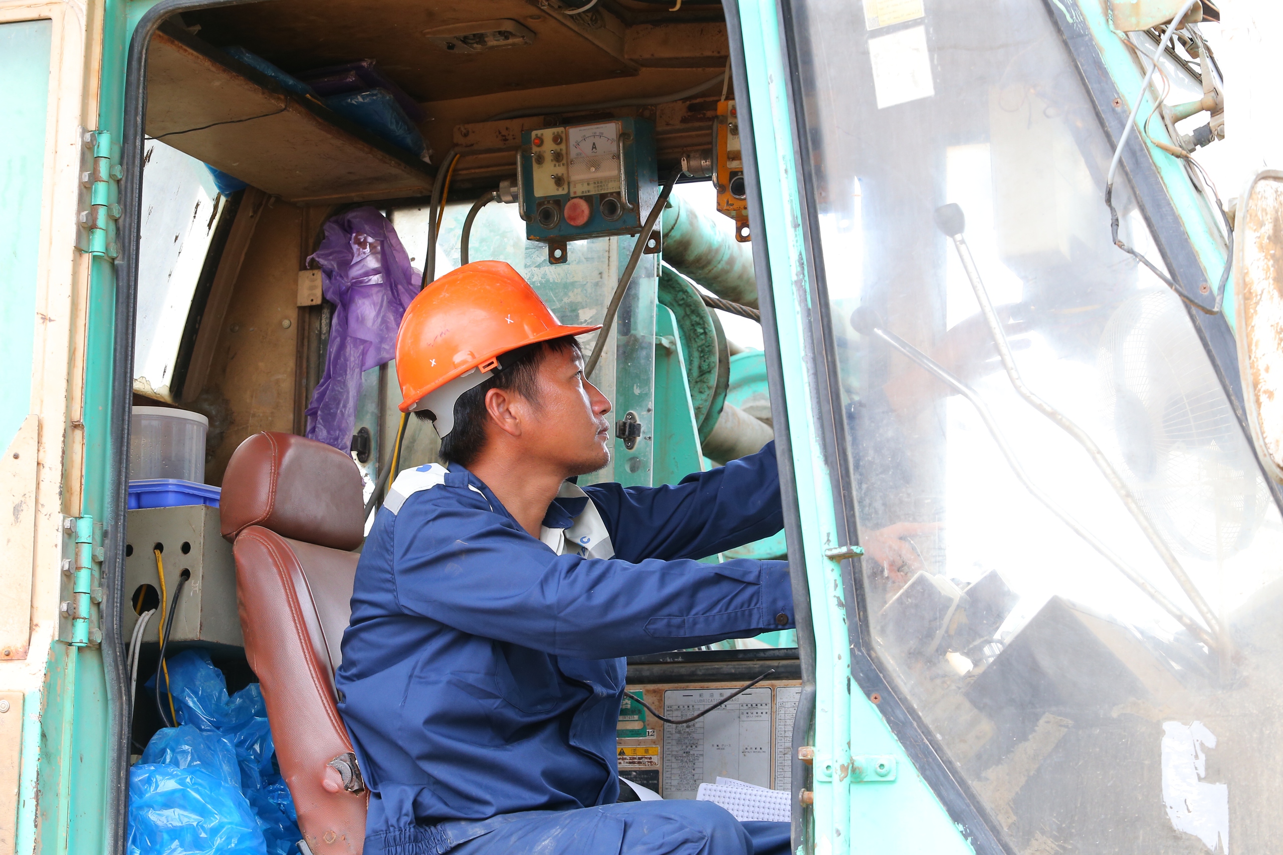 Dự &aacute;n n&acirc;ng cấp s&acirc;n bay quốc tế Vinh: "3 ca, 4 k&iacute;p" ngay từ những ng&agrave;y đầu- Ảnh 6.