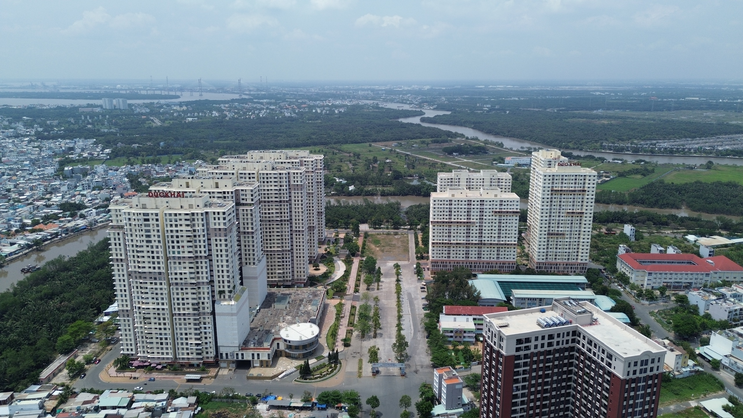 TP.HCM: T&igrave;m c&aacute;ch gỡ vướng 17 dự &aacute;n nh&agrave; ở thương mại chưa được cấp sổ hồng- Ảnh 2.