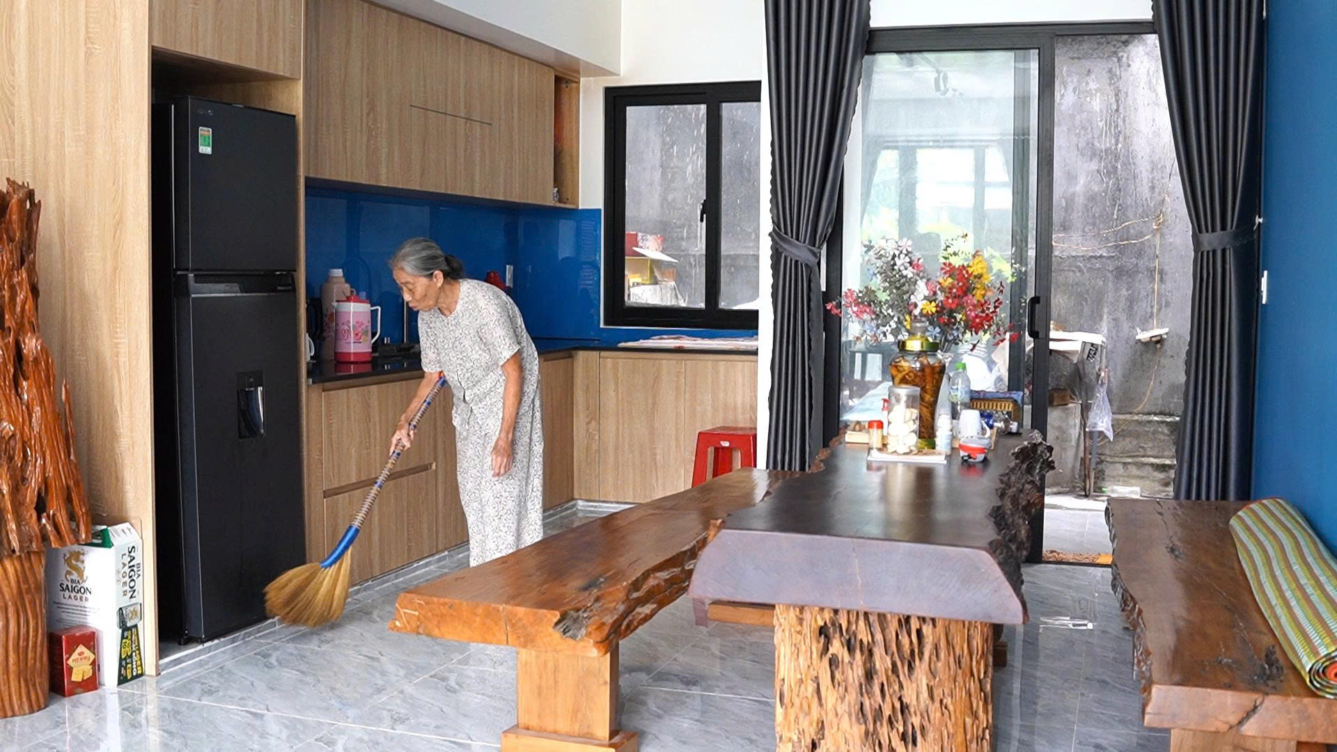 Ấm l&ograve;ng với 1001 c&aacute;ch đồng b&agrave;o đ&ugrave;m bọc, hỗ trợ c&aacute;n bộ ổn định nơi ở sau s&aacute;p nhập tỉnh- Ảnh 4.
