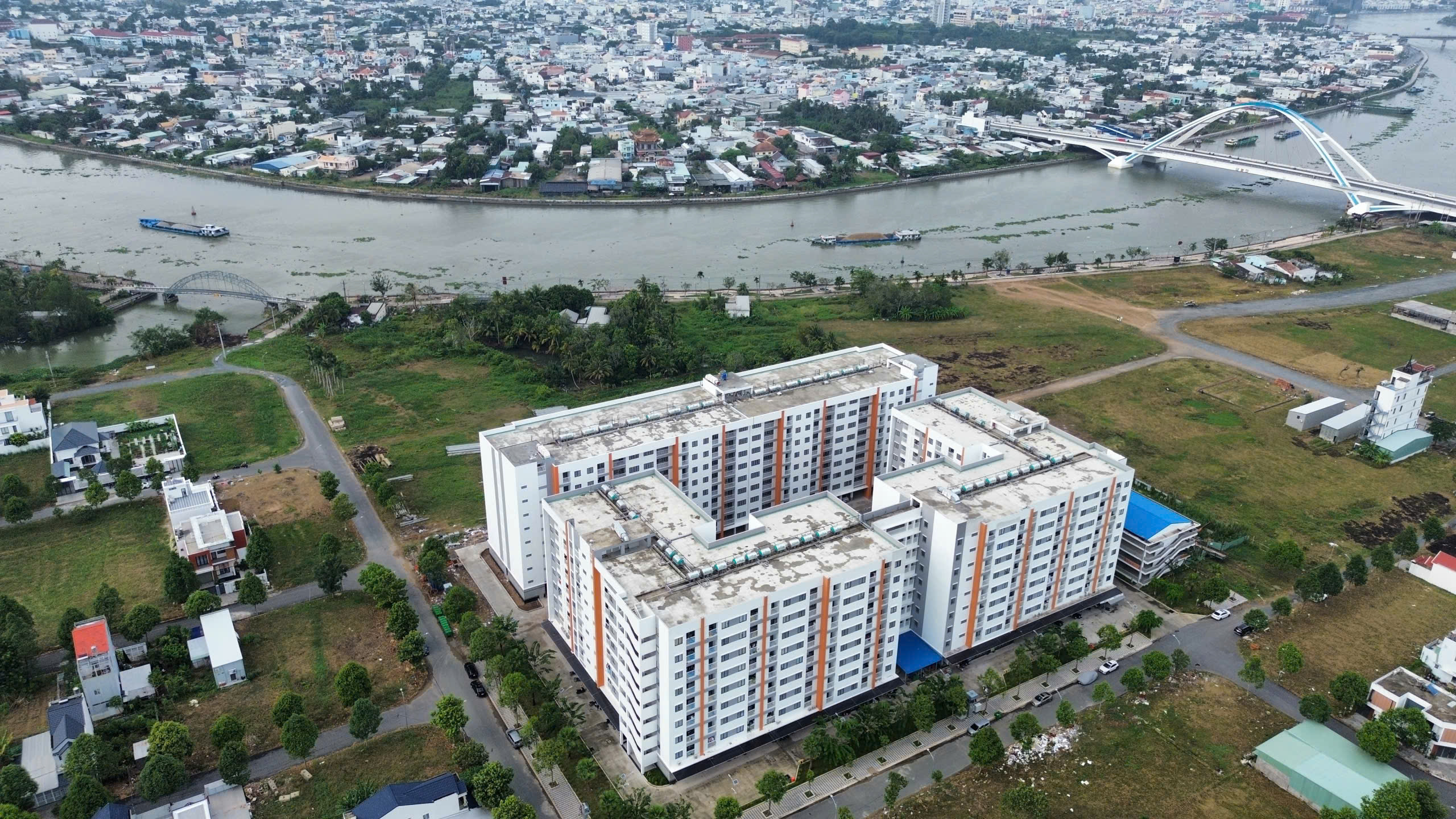 Cần Thơ bố tr&iacute; 365 tỷ đồng x&acirc;y dựng mới 310 căn nh&agrave; ở c&ocirc;ng vụ- Ảnh 2.