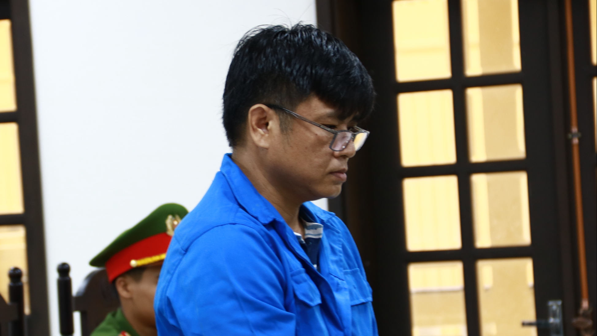 Lừa đảo b&aacute;n đất, gi&aacute;m đốc lĩnh 8 năm t&ugrave;- Ảnh 1.