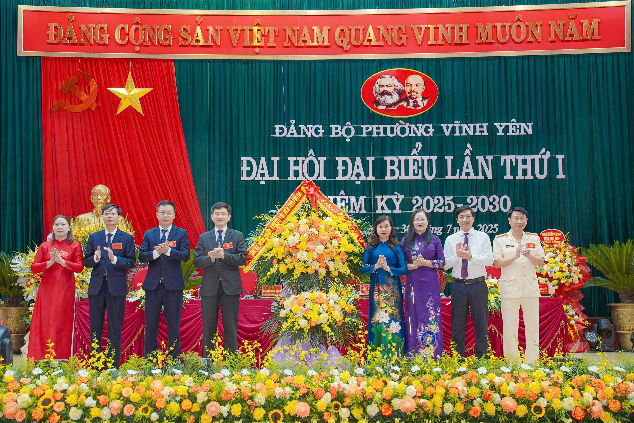 Ph&uacute; Thọ: Phấn đấu x&acirc;y dựng phường Vĩnh Y&ecirc;n gi&agrave;u đẹp, văn minh, đ&aacute;ng sống- Ảnh 11.