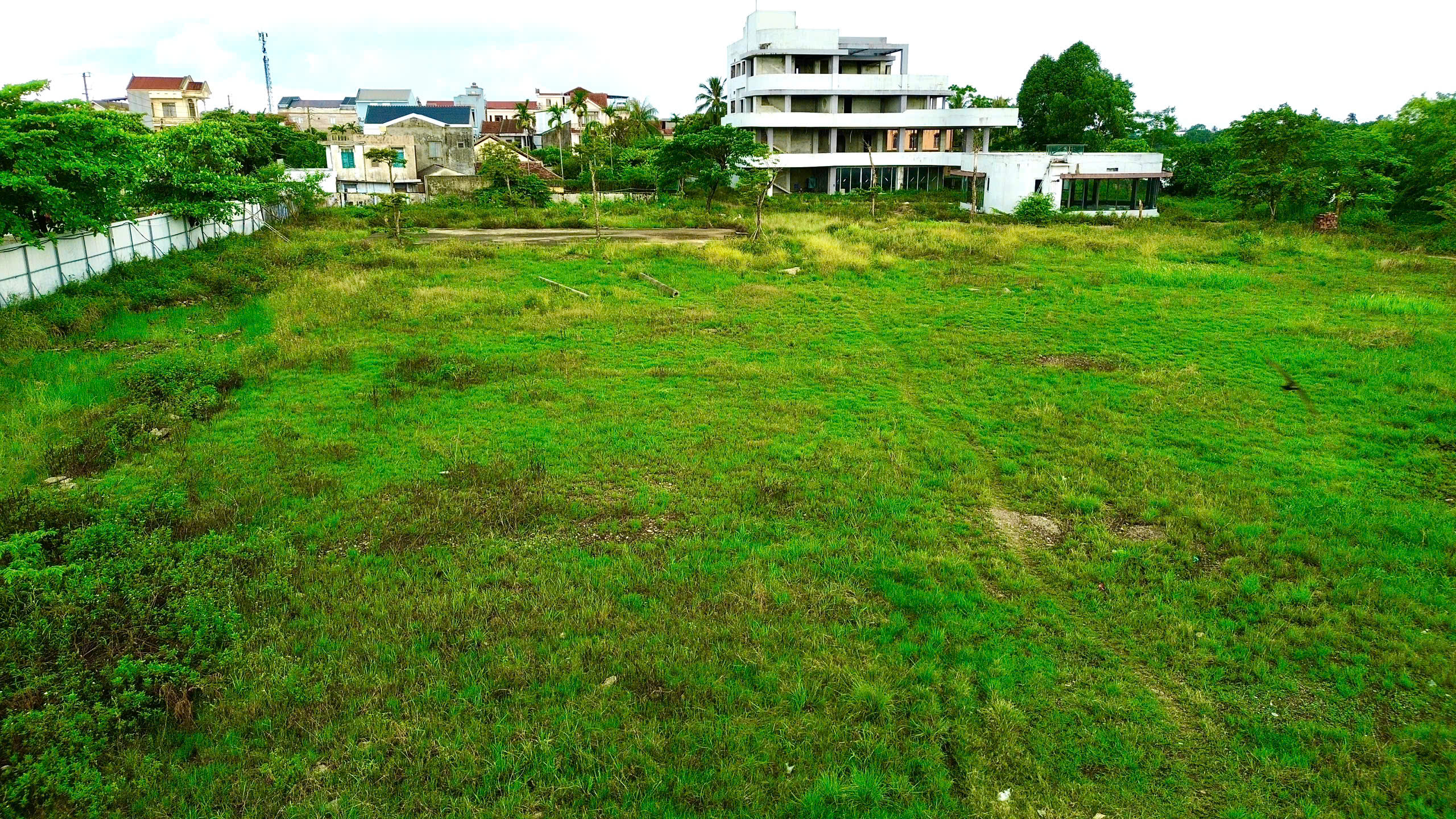 Bao giờ ho&agrave;n thiện dự &aacute;n tổ hợp thương mại 200 tỷ đồng ở Huế?- Ảnh 1.