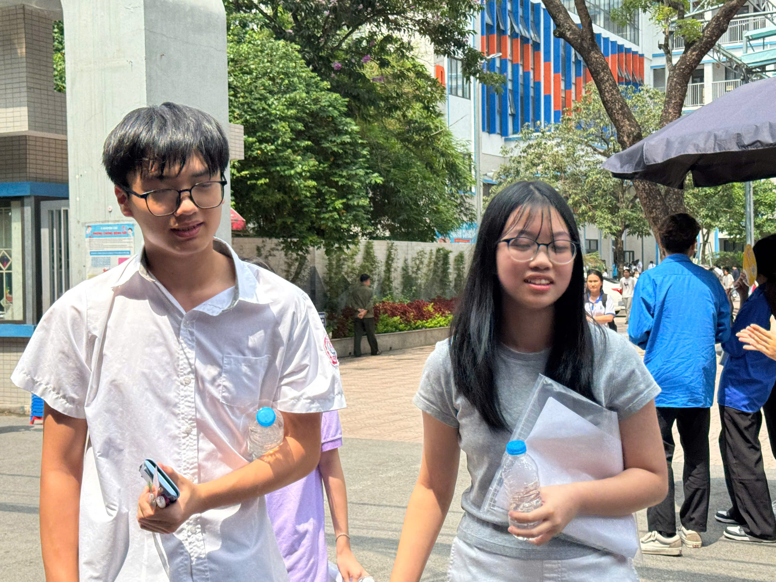 Chạm 25,5 điểm mới đỗ trường top lớp 10 c&ocirc;ng lập kh&ocirc;ng chuy&ecirc;n H&agrave; Nội- Ảnh 1.