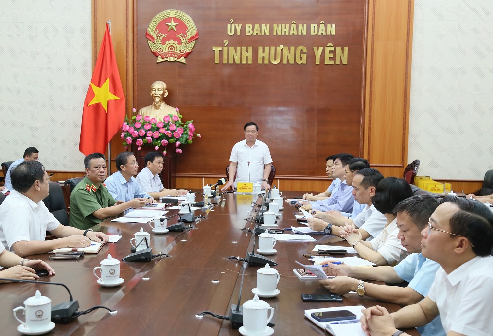 Hưng Y&ecirc;n: Th&aacute;o gỡ kh&oacute; khăn, đẩy nhanh tiến độ c&aacute;c dự &aacute;n trọng điểm- Ảnh 1.